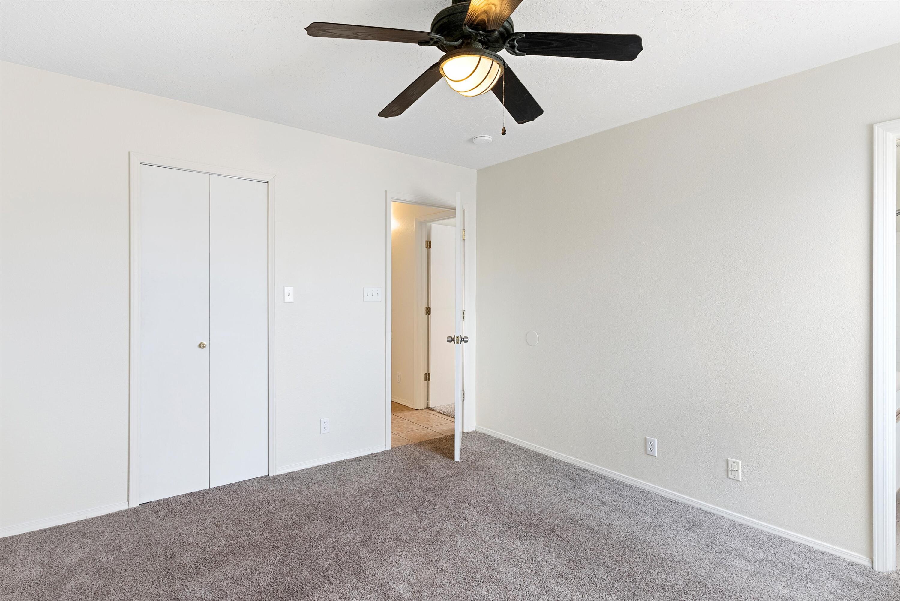 3004 Taos Meadows Drive NE