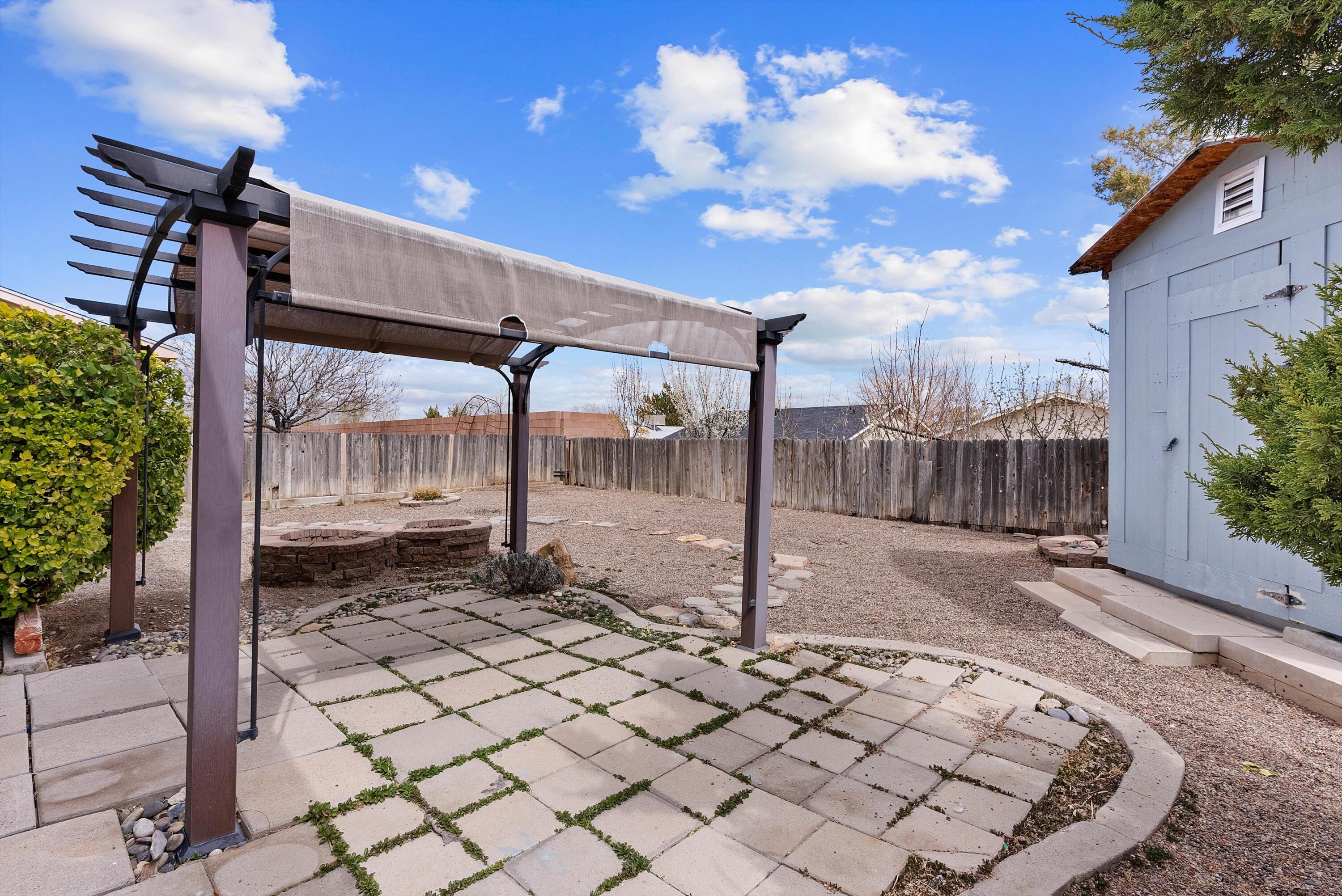 3004 Taos Meadows Drive NE