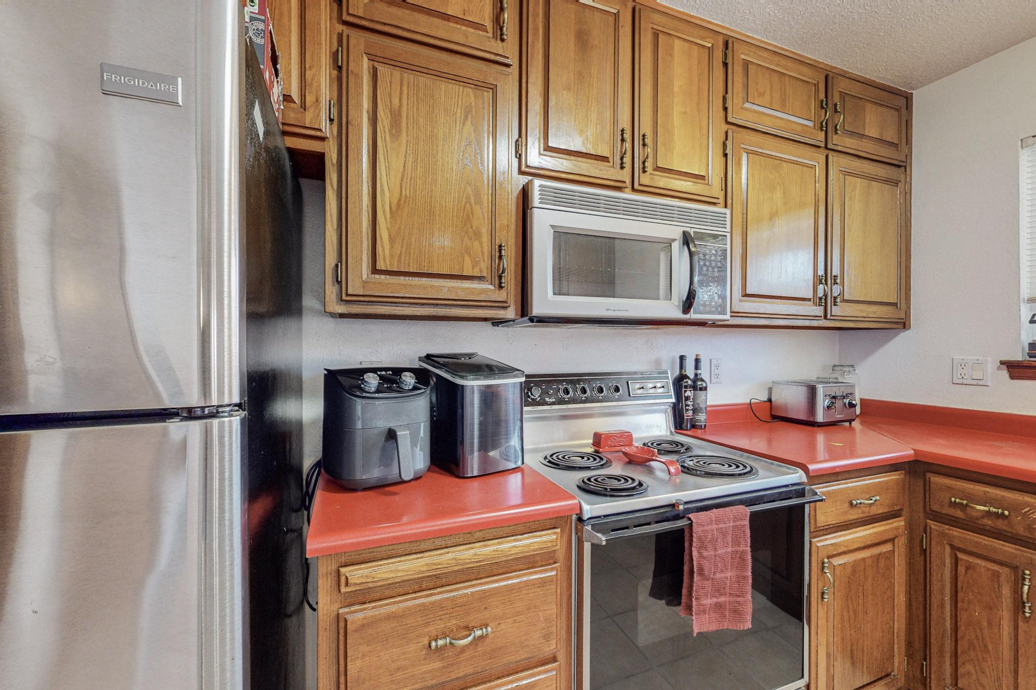 13412 Panorama Loop NE