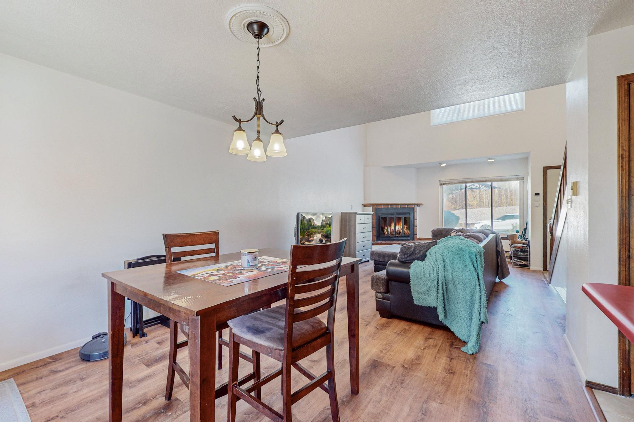 13412 Panorama Loop NE