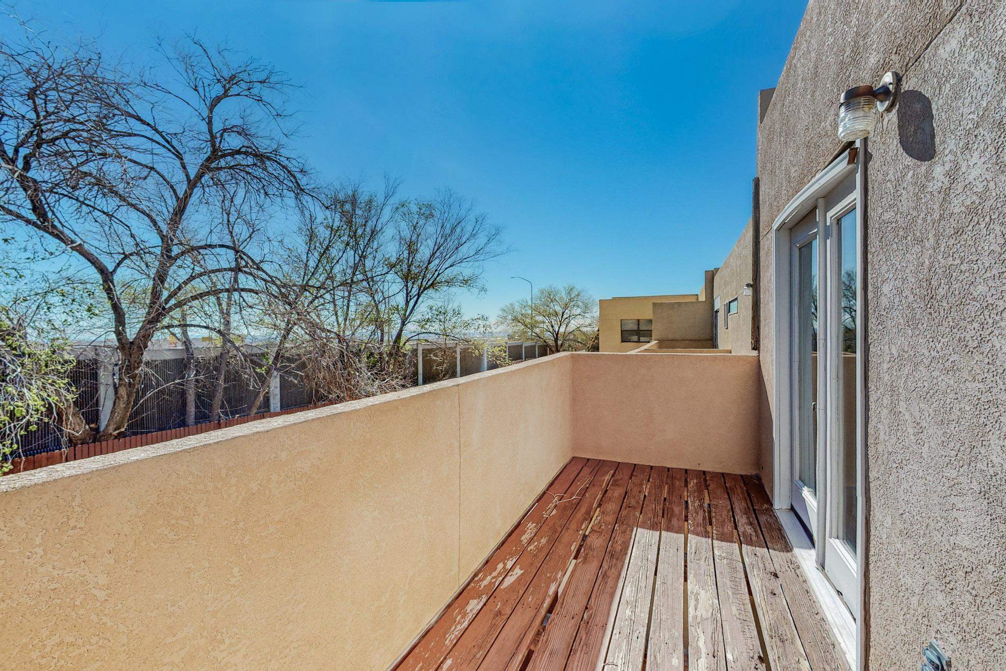13412 Panorama Loop NE