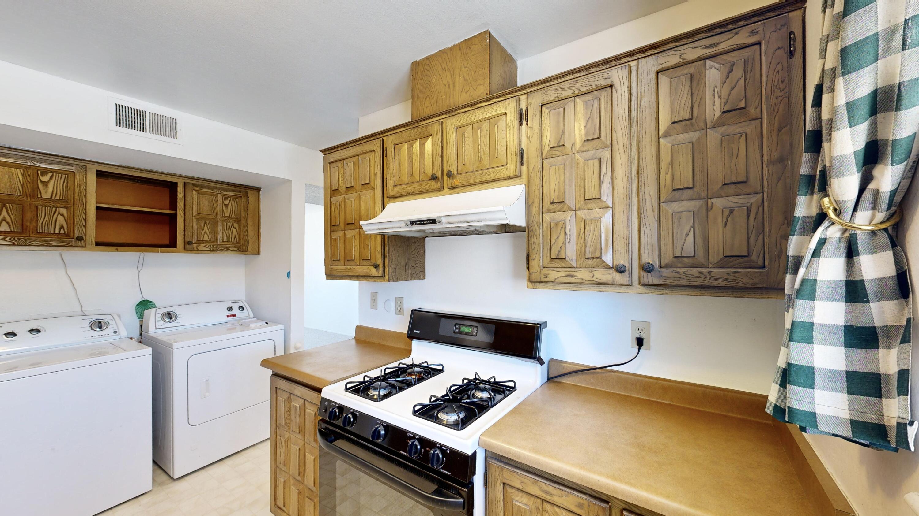 613 Cerro De Ortega Drive SE
