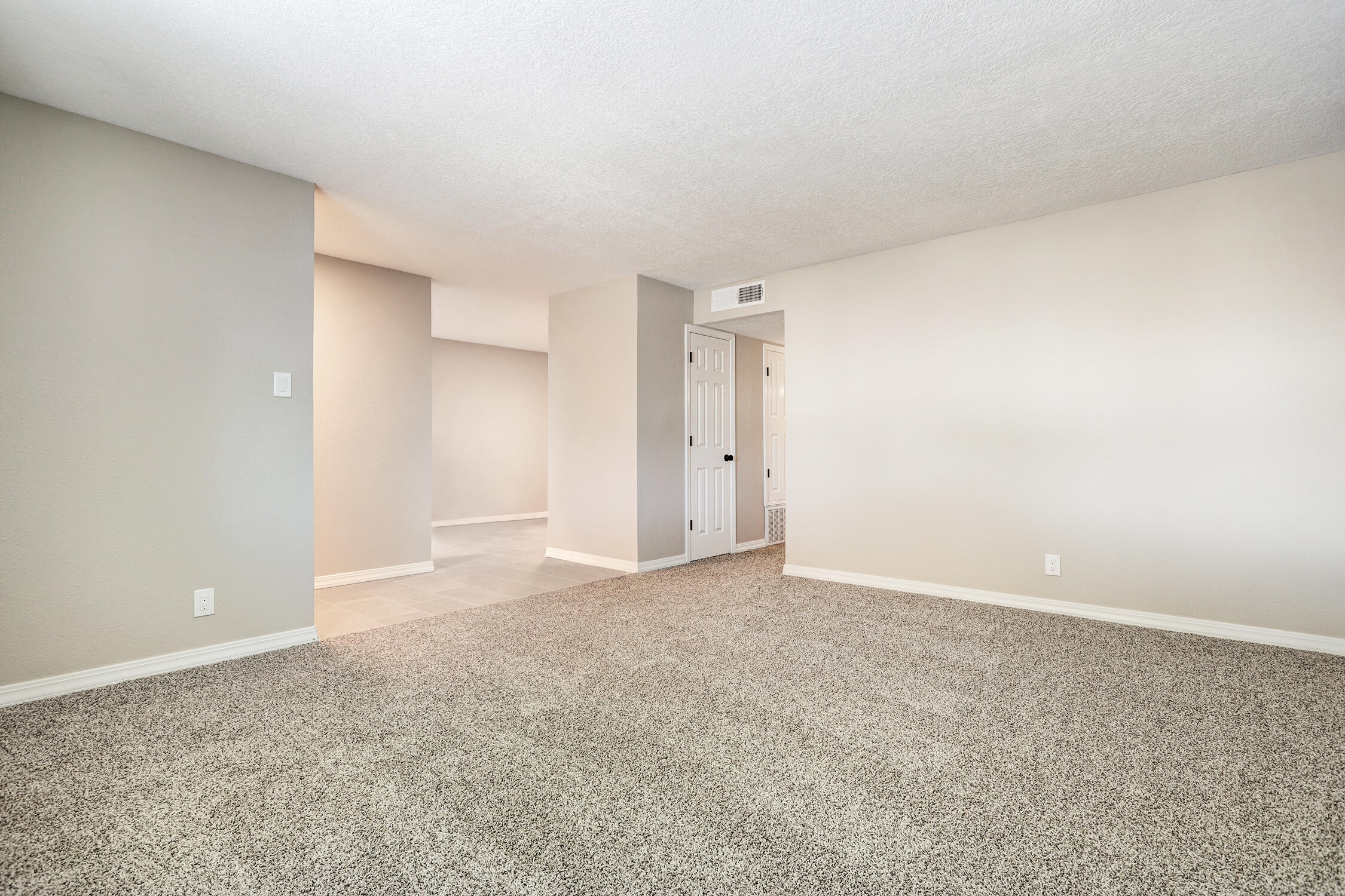 1108 Landman Drive NE