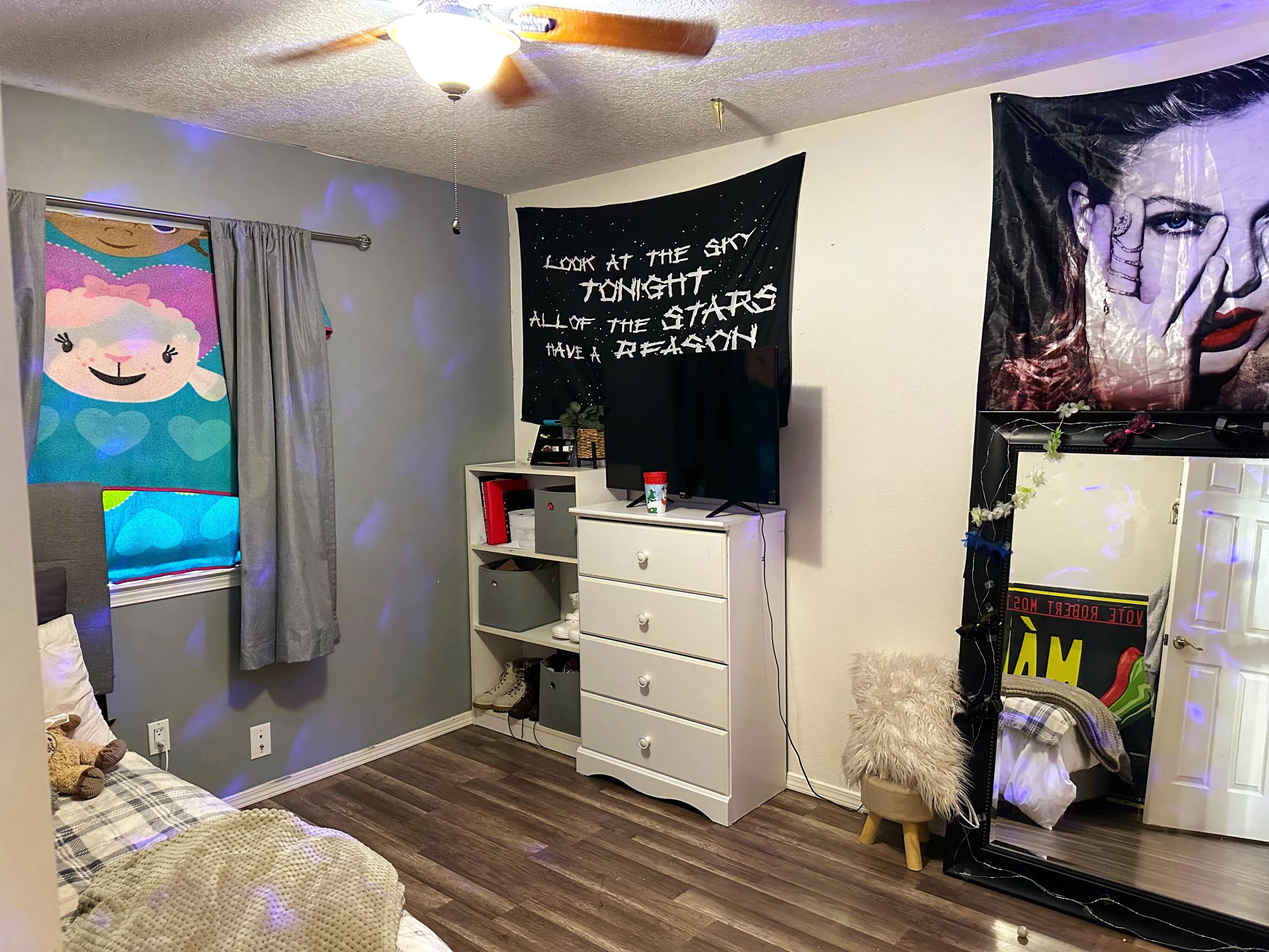 6604 Ventana Hills Road NW