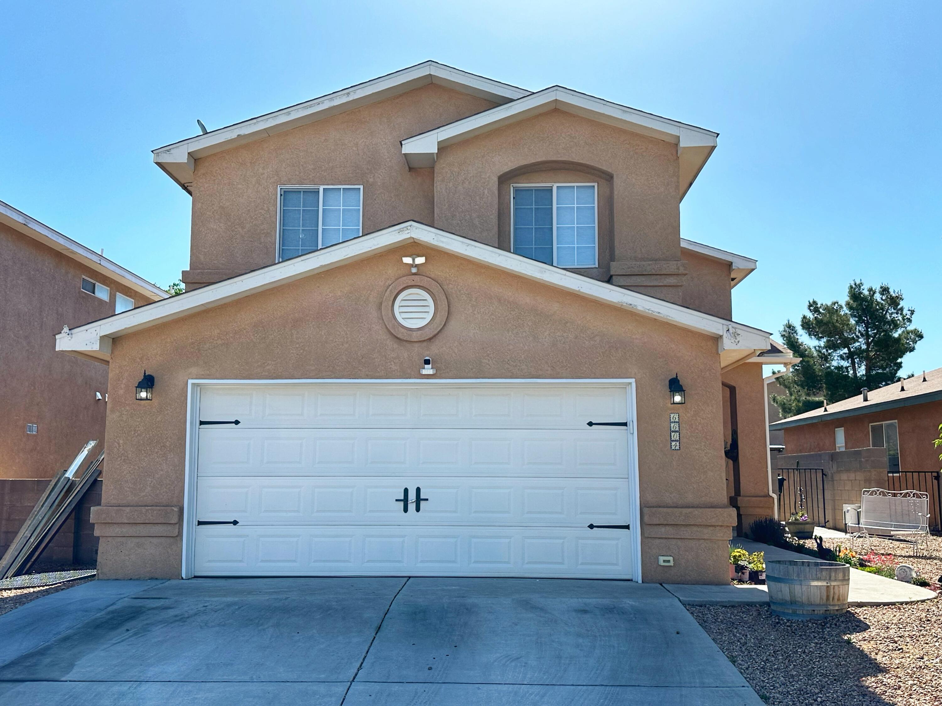 6604 Ventana Hills Road NW