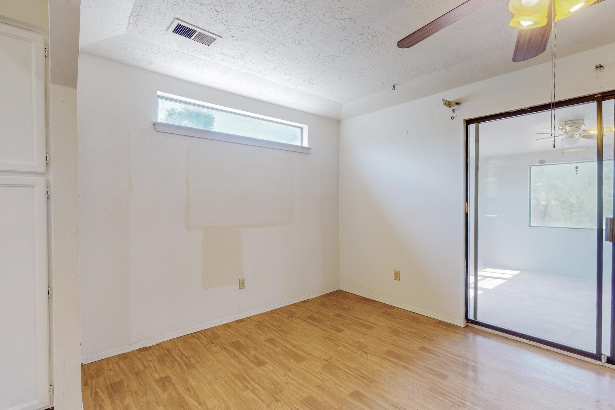 451 Stallion Road SE