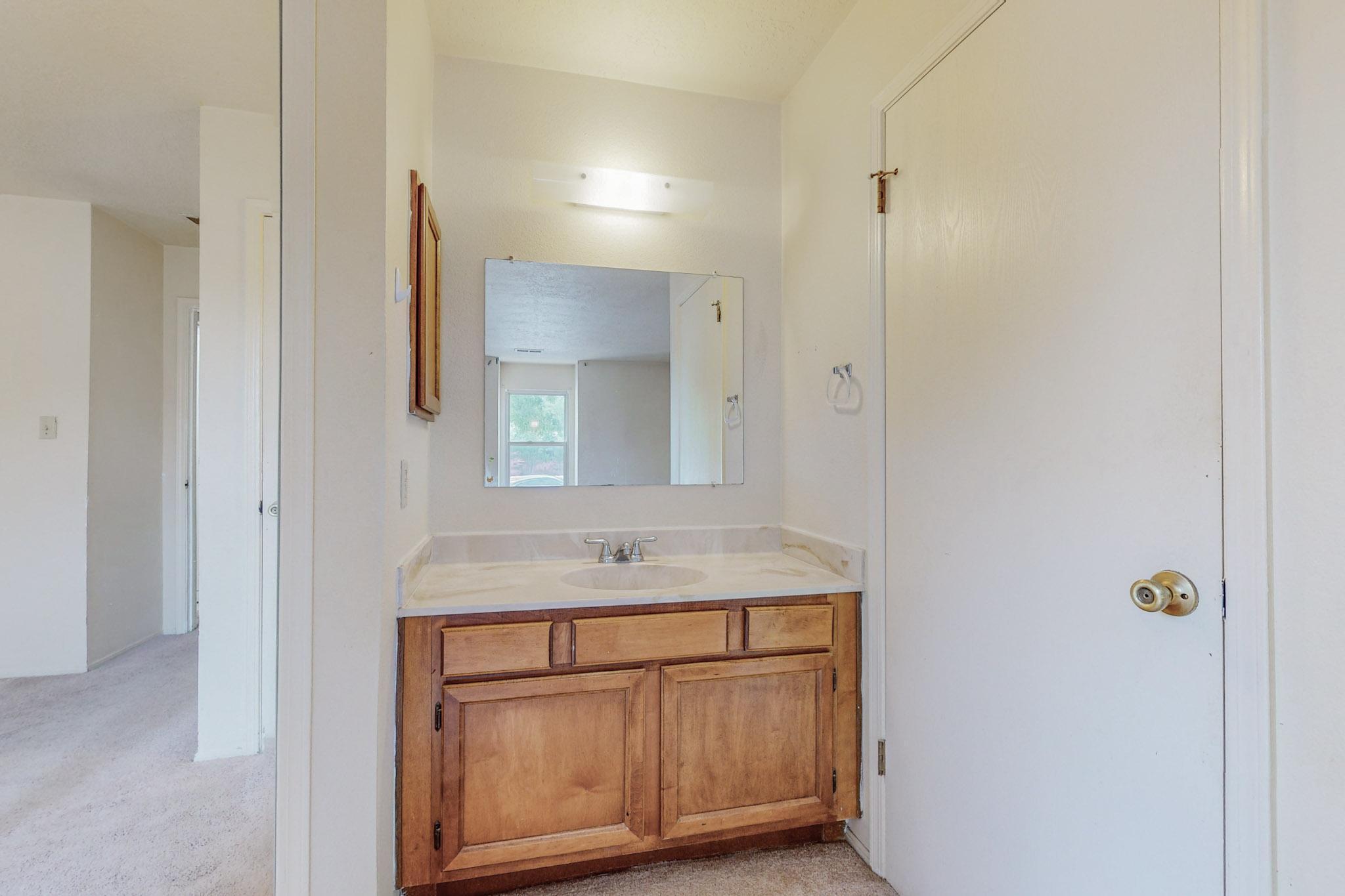 451 Stallion Road SE