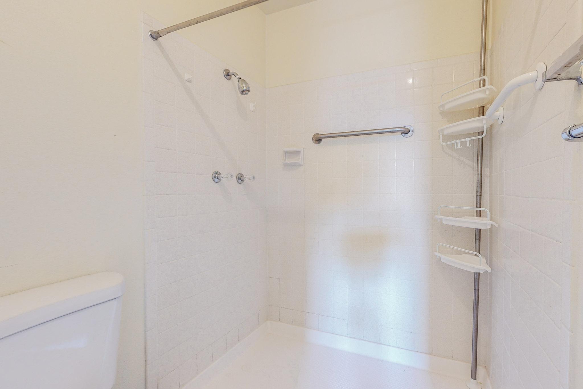 451 Stallion Road SE