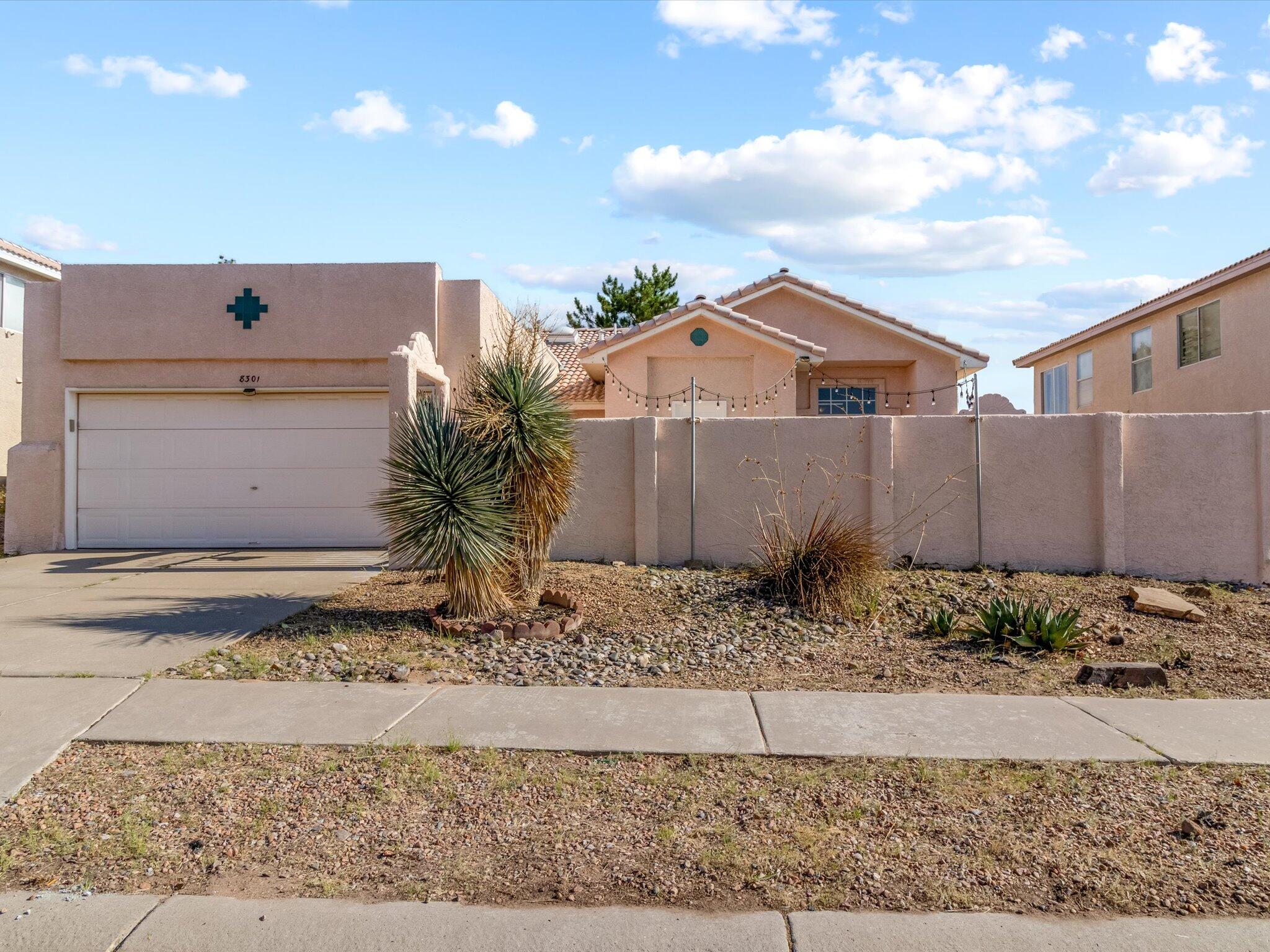 8301 Calle Ensueno NW