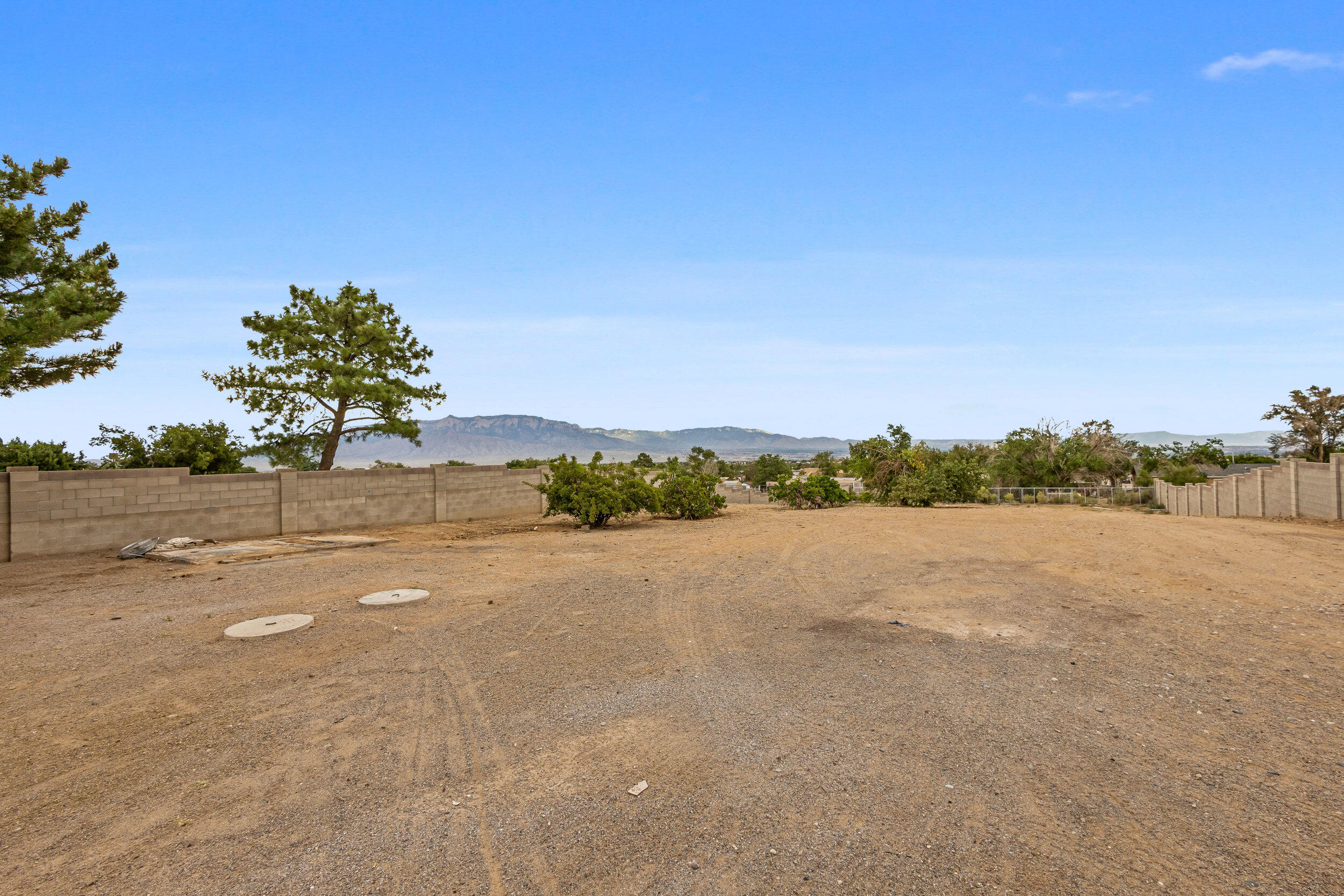 1710 Daybreak Road SE