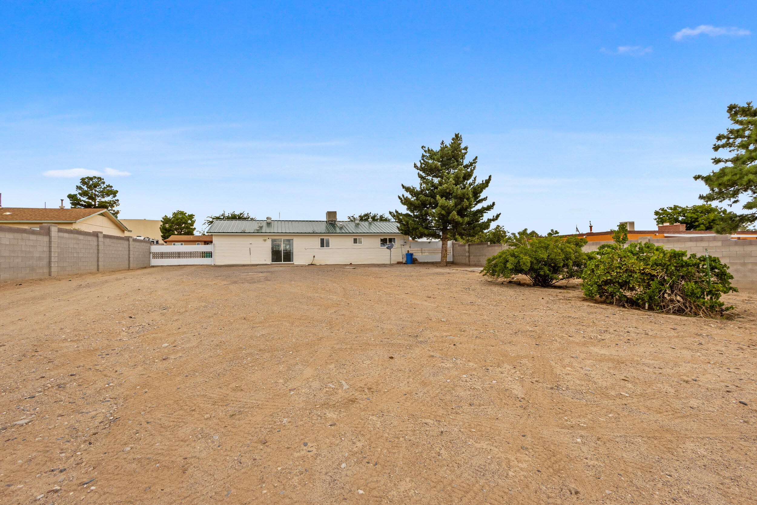 1710 Daybreak Road SE