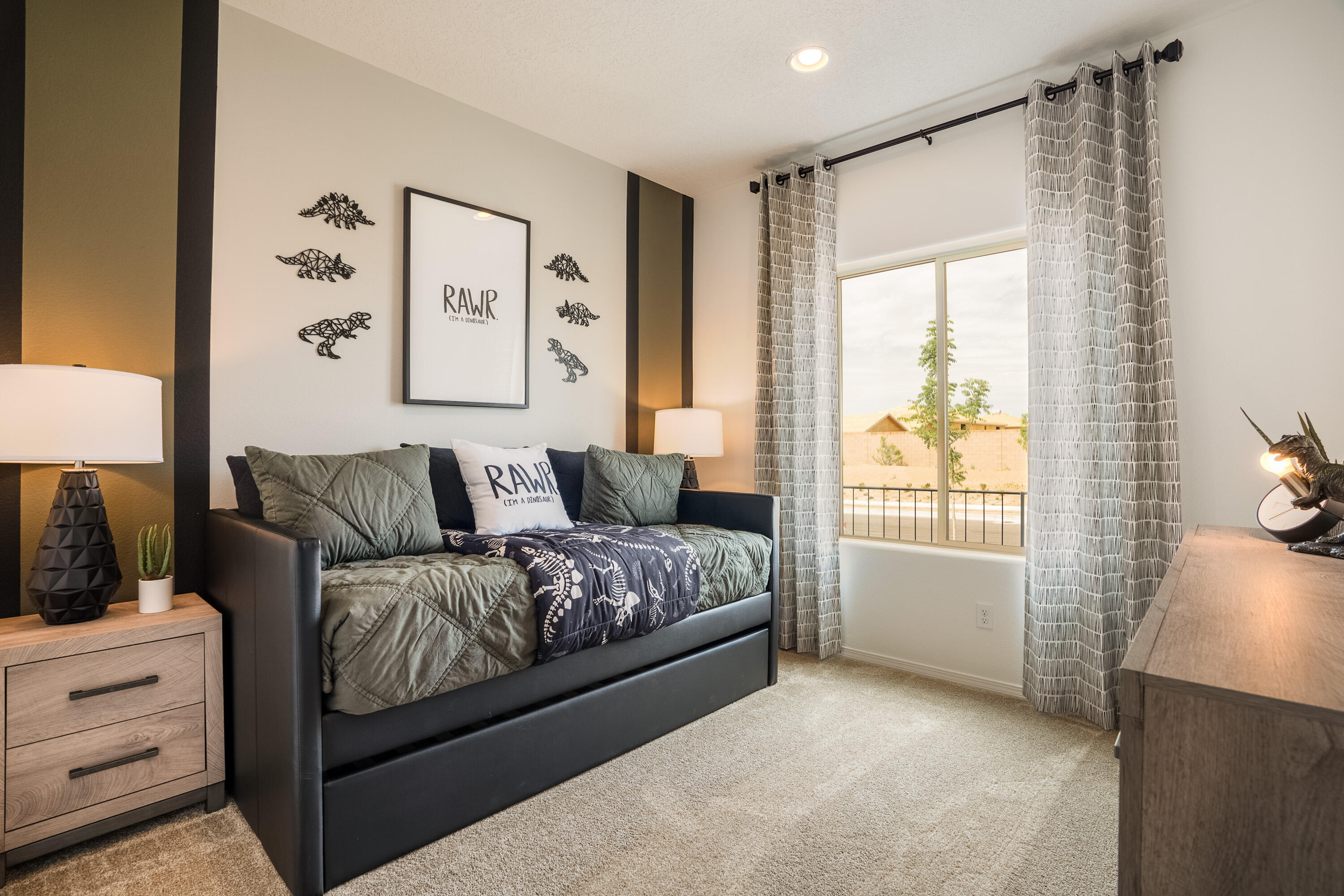 176 Prism Avenue SW