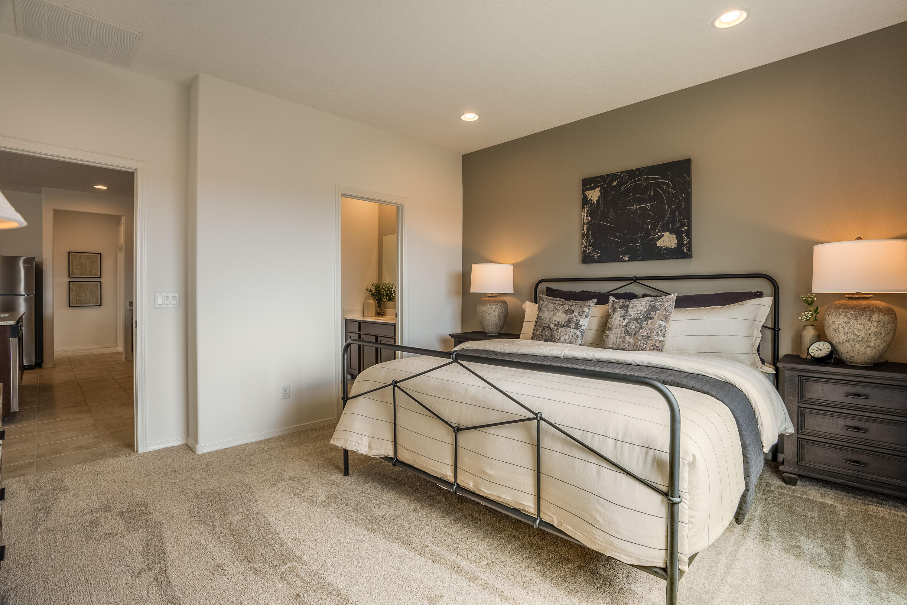 176 Prism Avenue SW