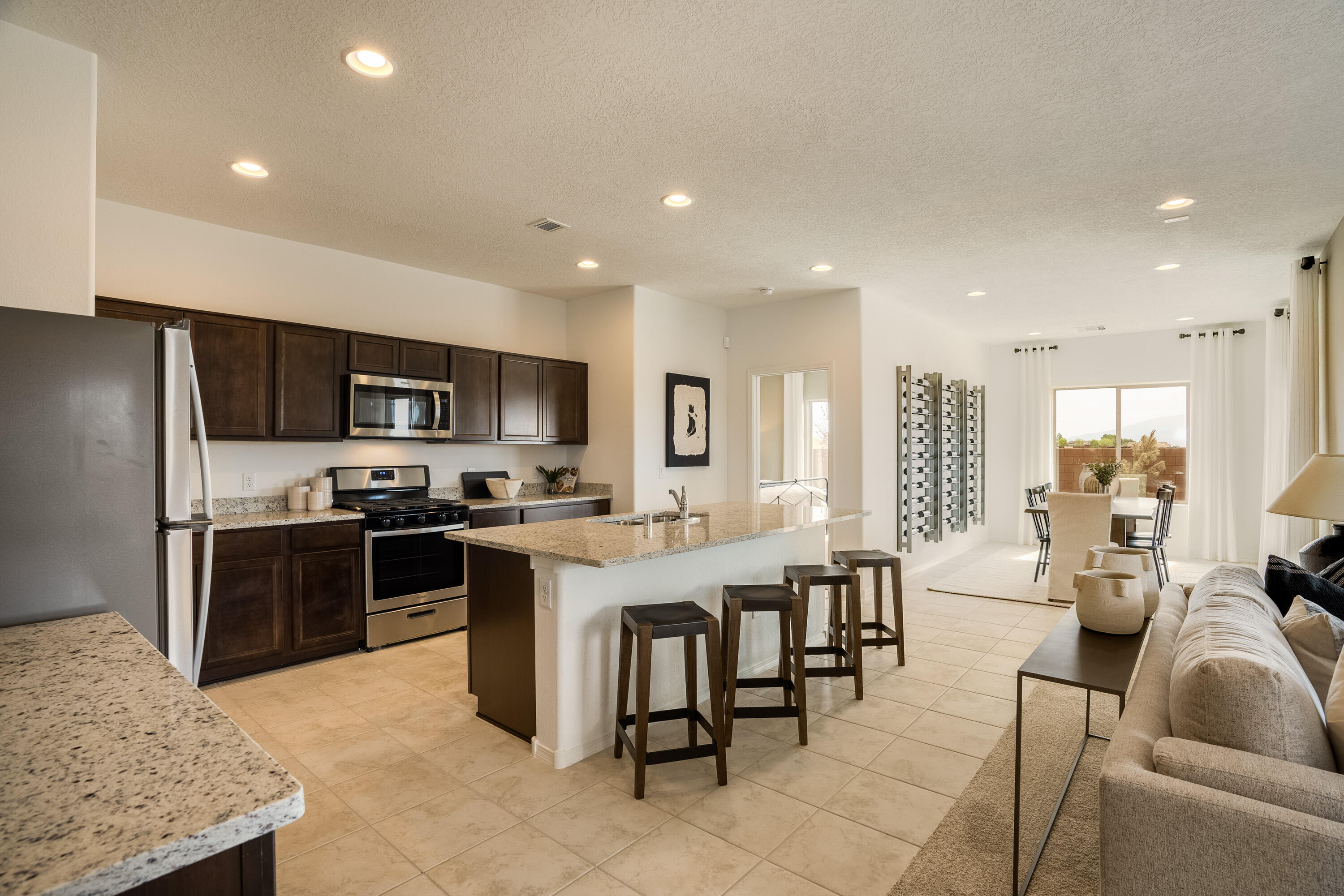 176 Prism Avenue SW