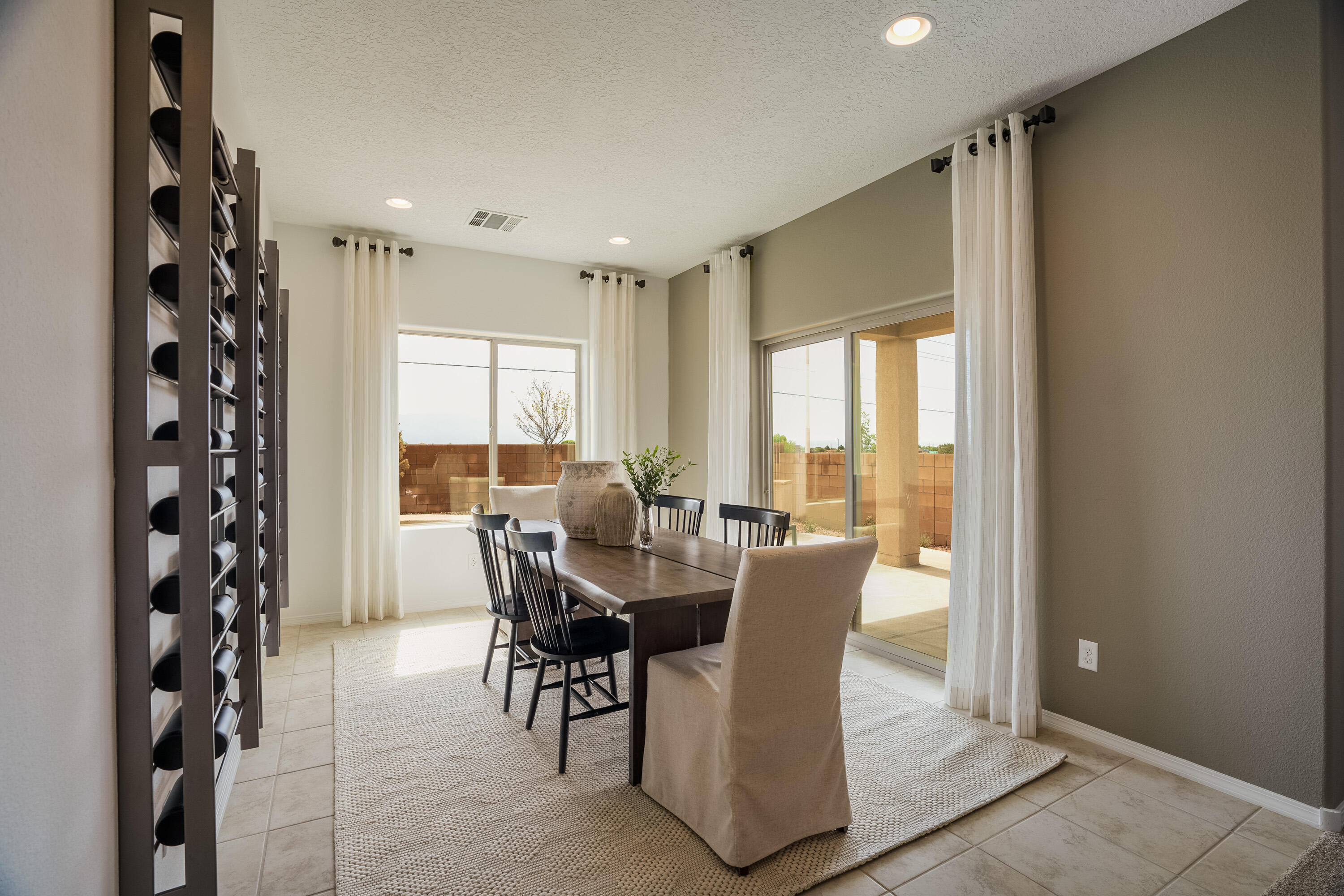 176 Prism Avenue SW