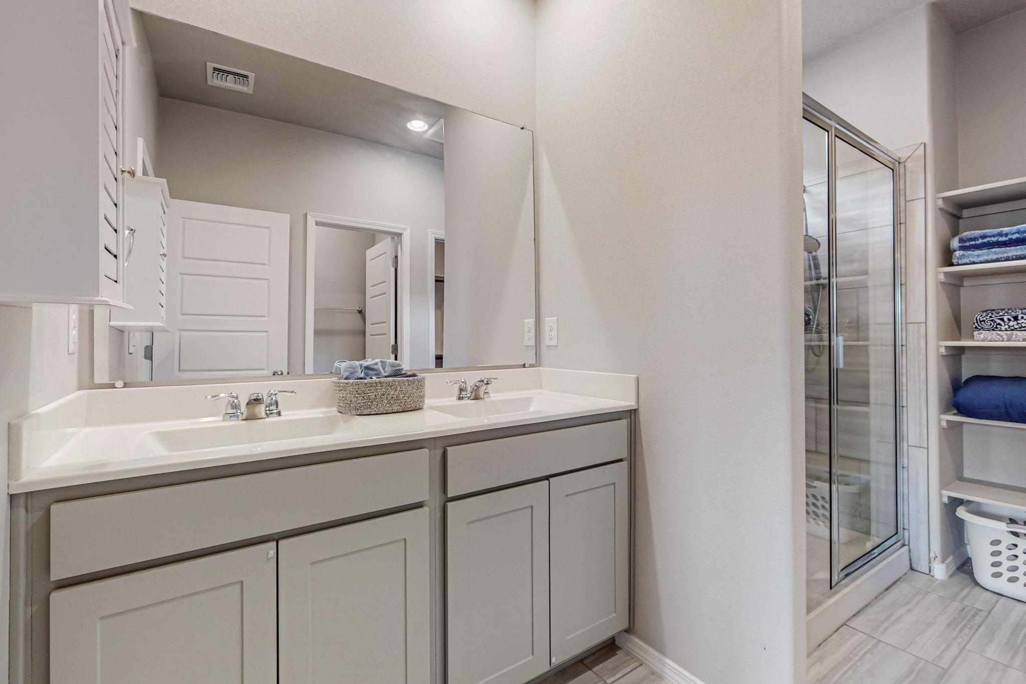 4863 Longs Peak Road NE