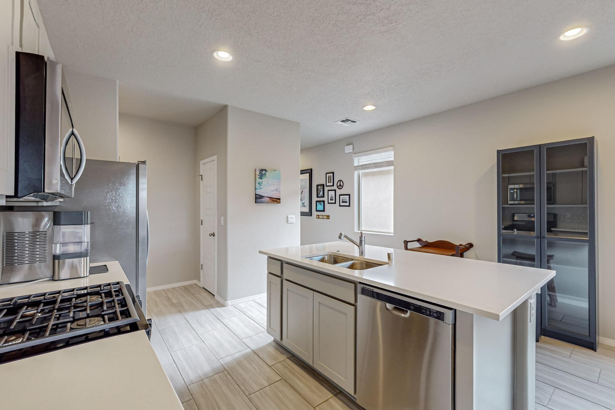 4863 Longs Peak Road NE