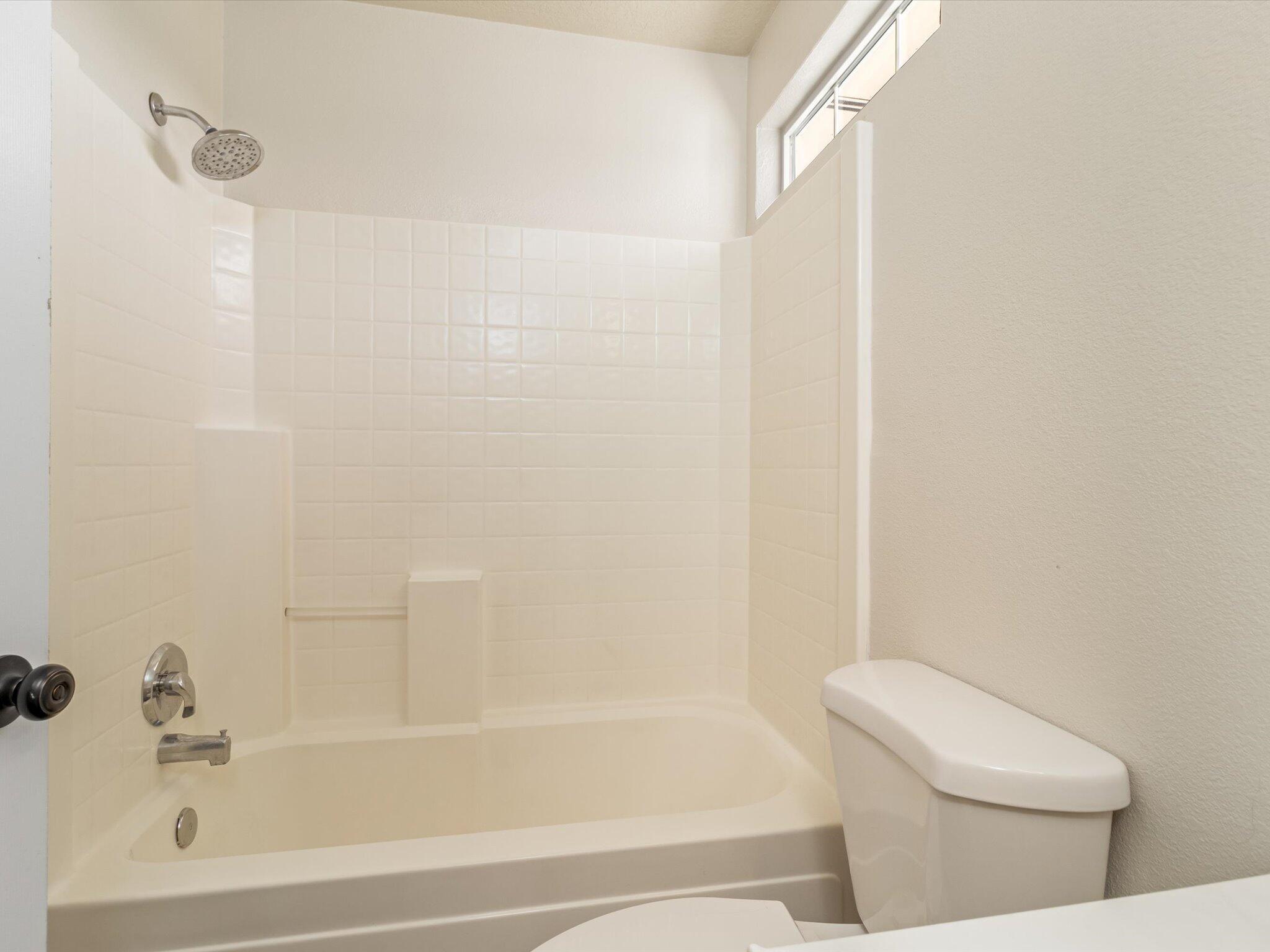 8019 Vista Estrella Lane SW