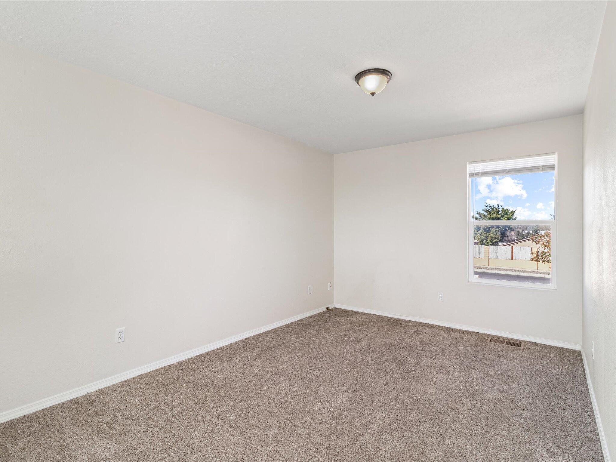 8019 Vista Estrella Lane SW