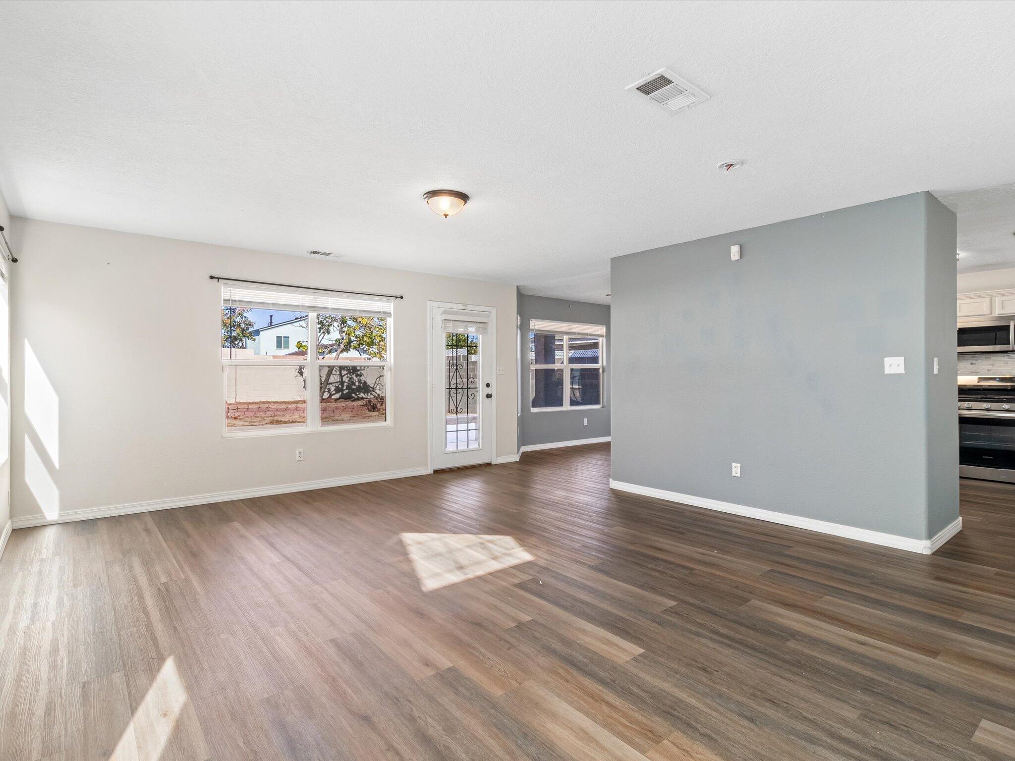 8019 Vista Estrella Lane SW