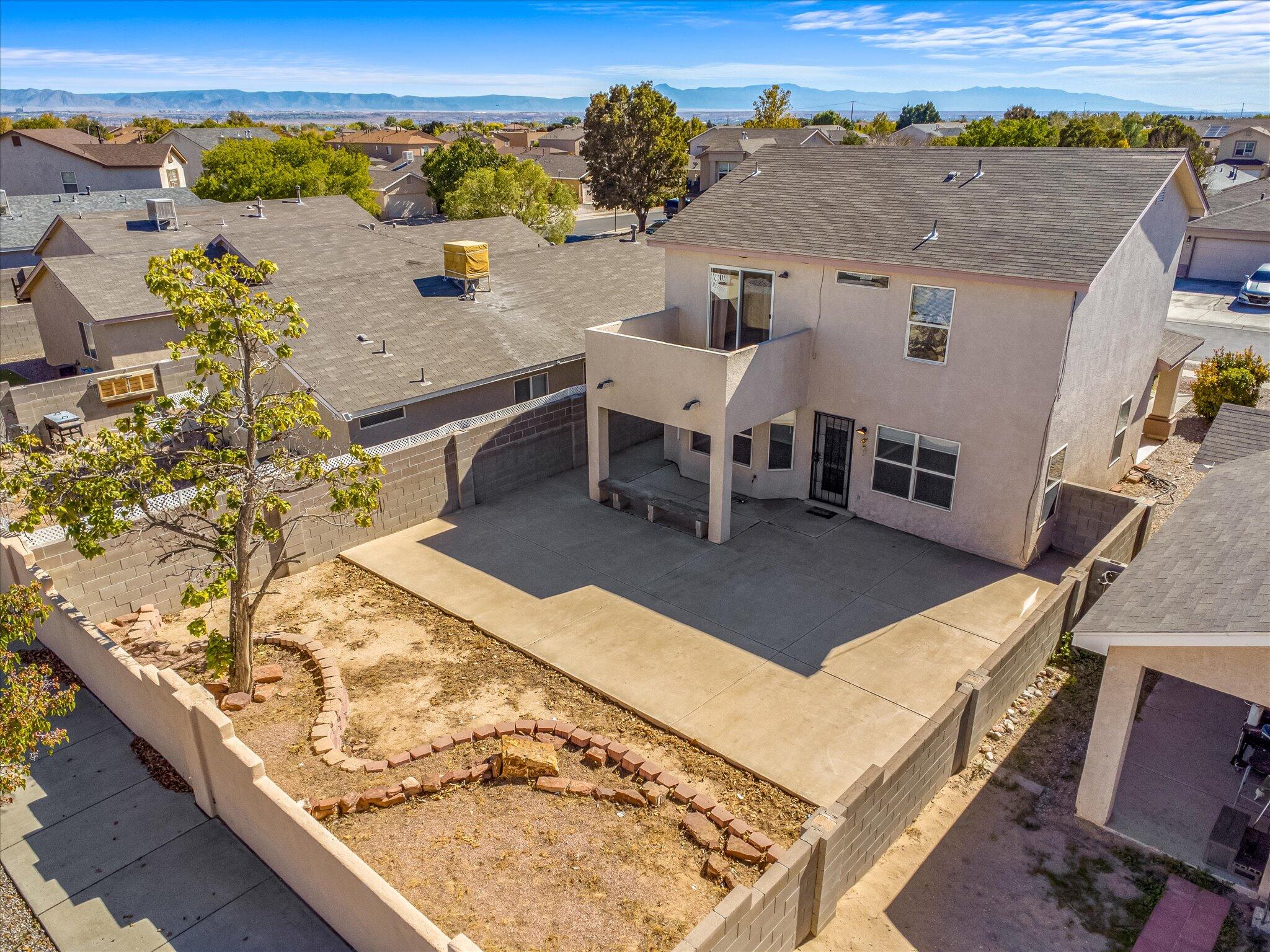 8019 Vista Estrella Lane SW