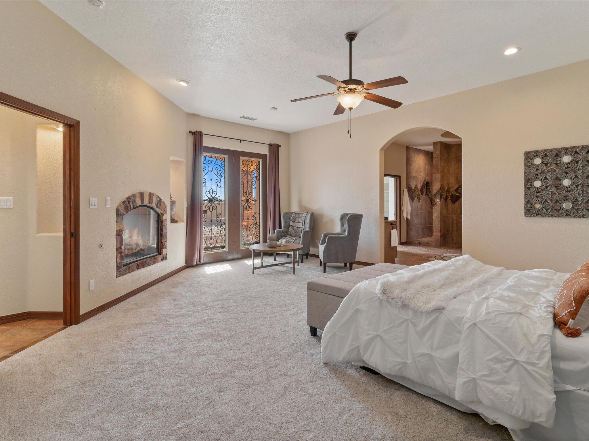 102 Desert Luna Road
