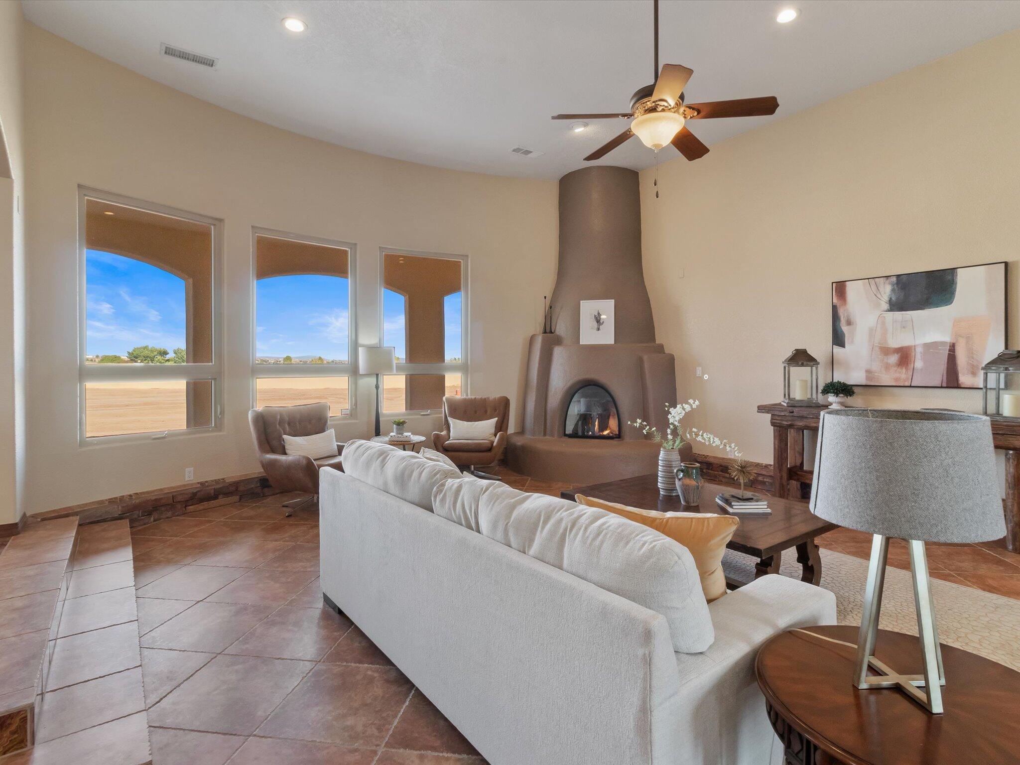 102 Desert Luna Road