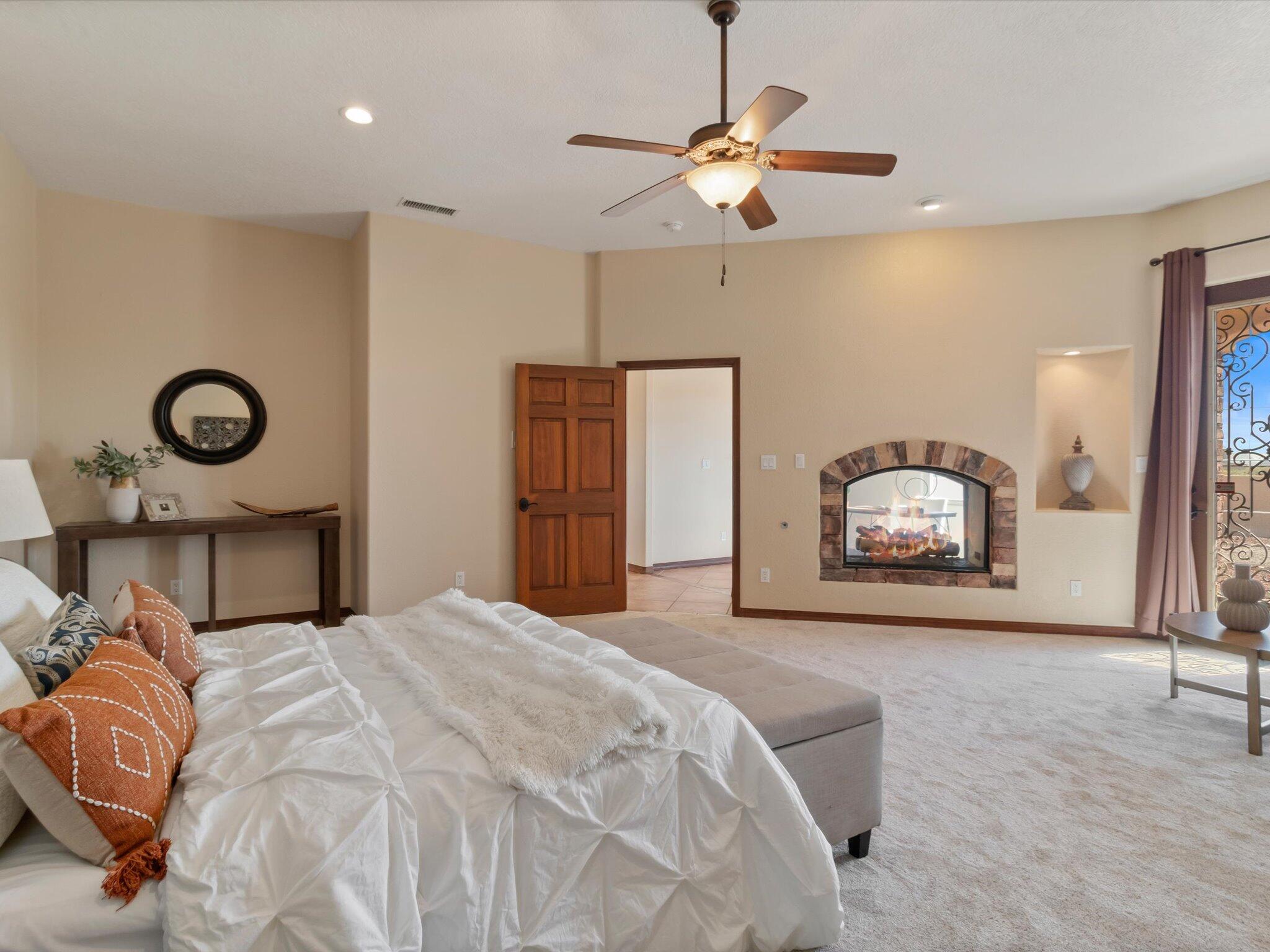 102 Desert Luna Road