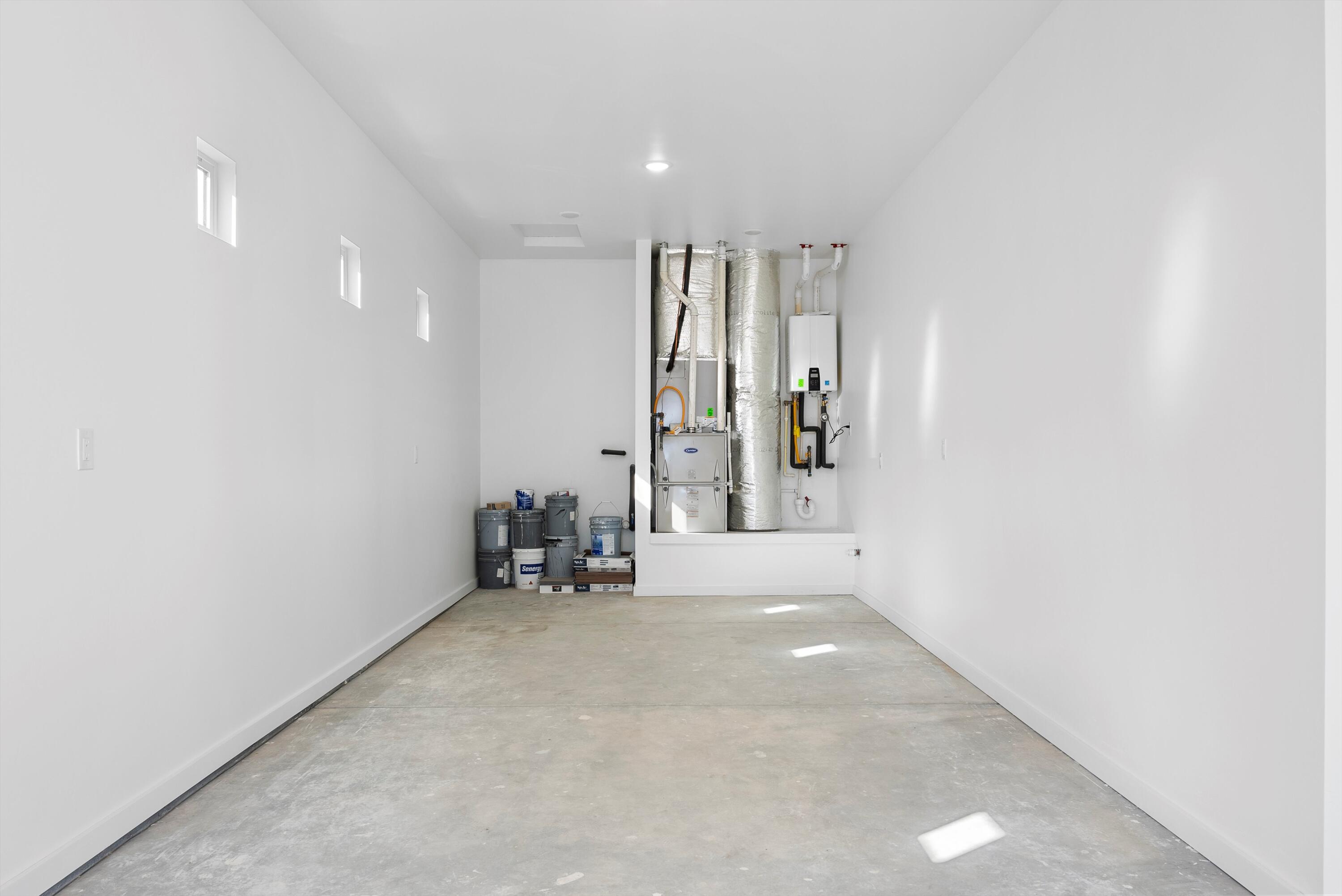 1541 Monterrey Road NE