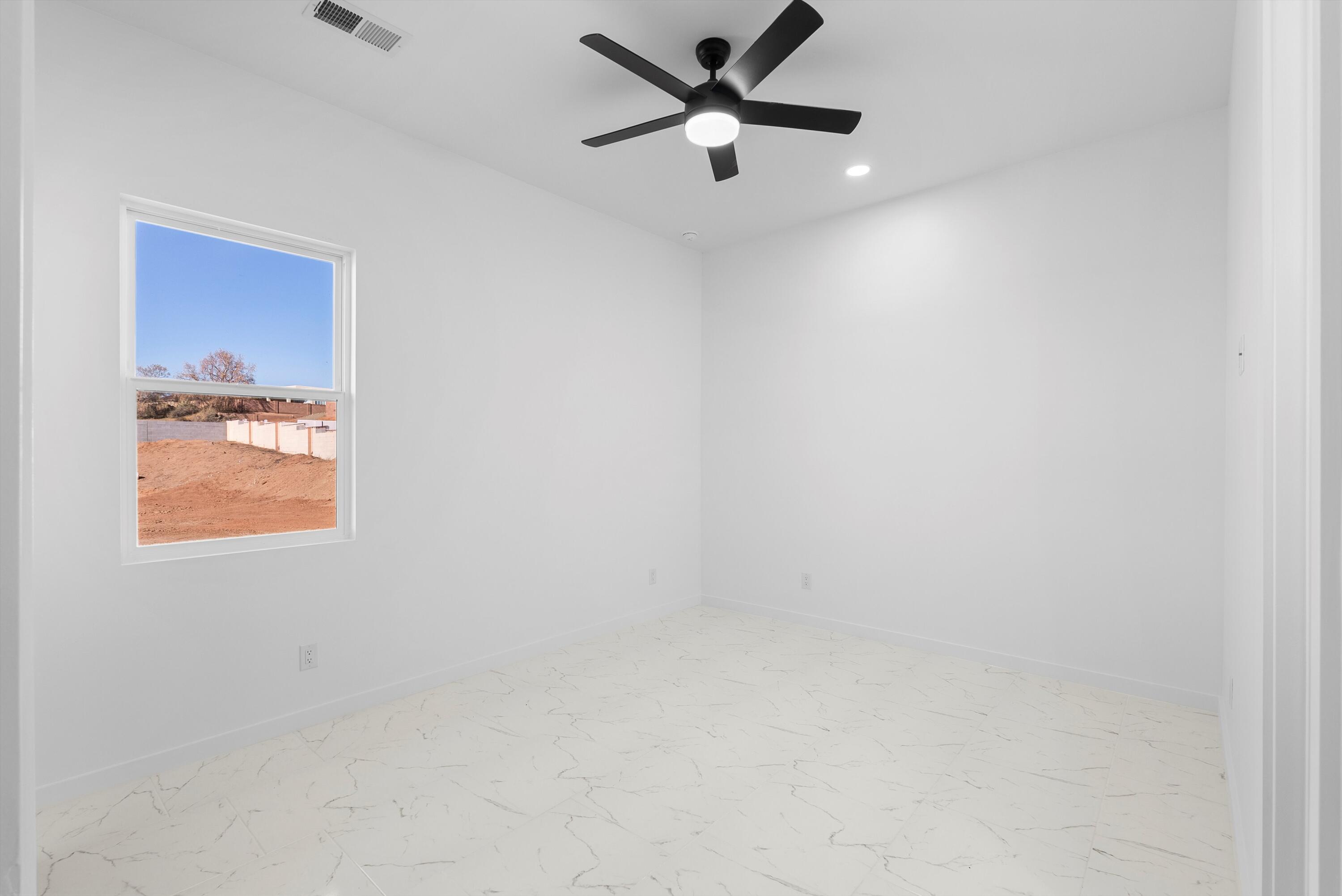 1541 Monterrey Road NE