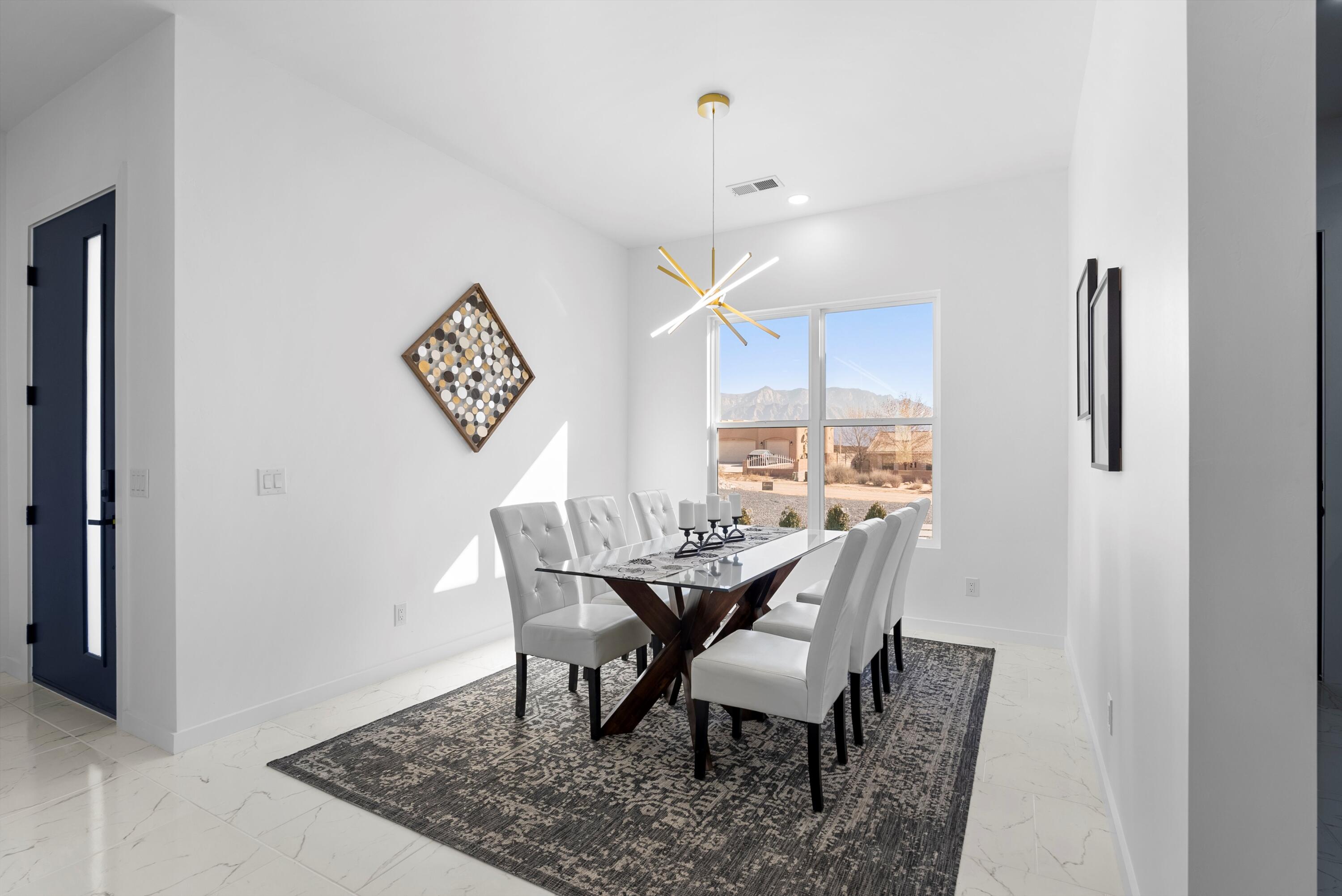 1541 Monterrey Road NE