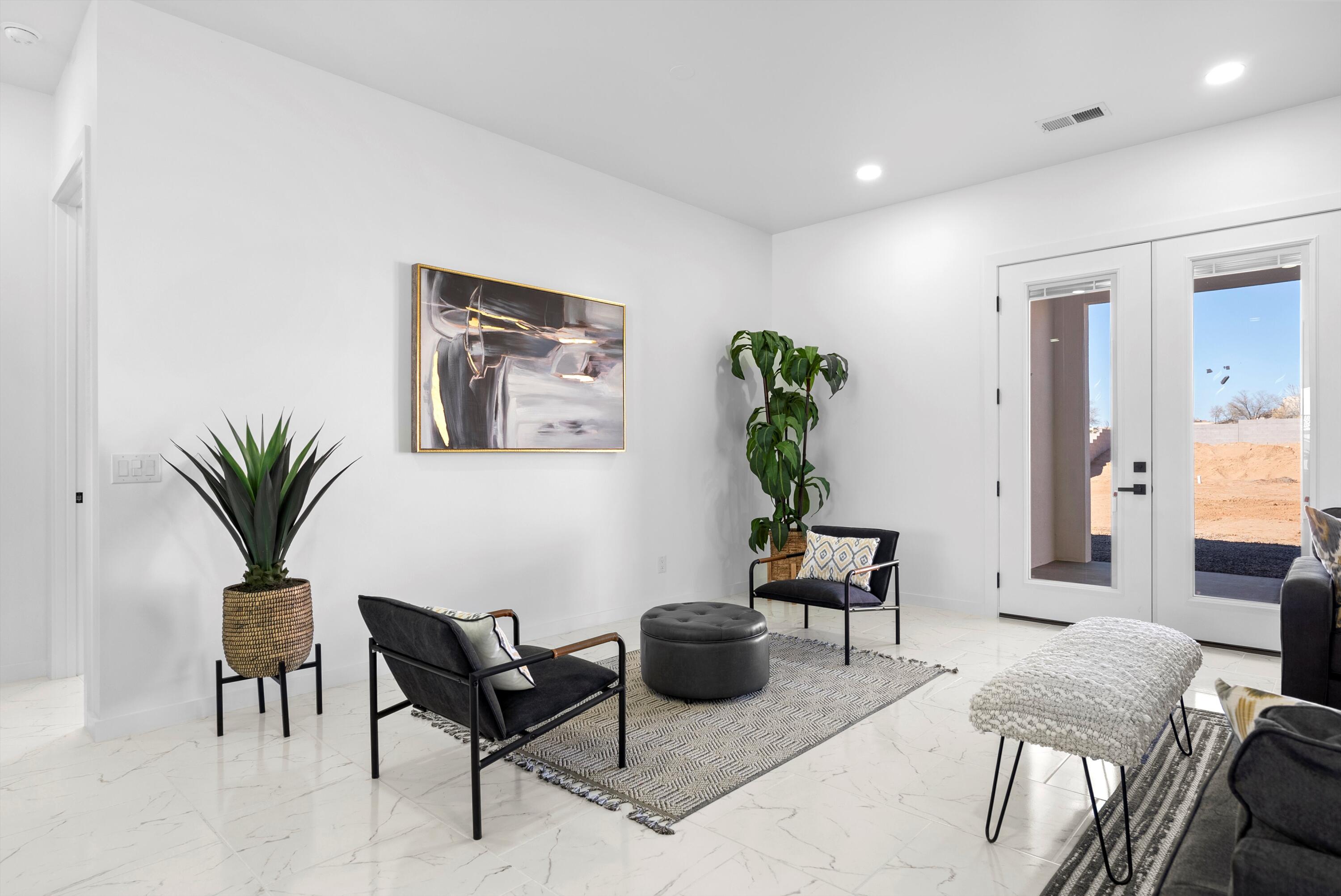 1541 Monterrey Road NE