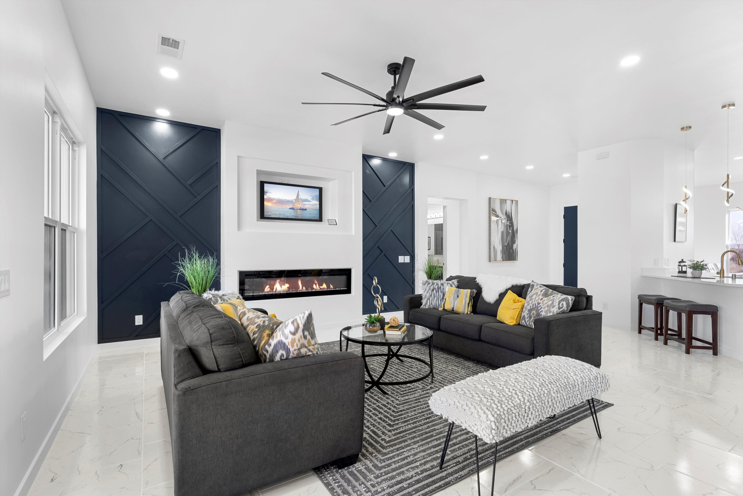 1541 Monterrey Road NE