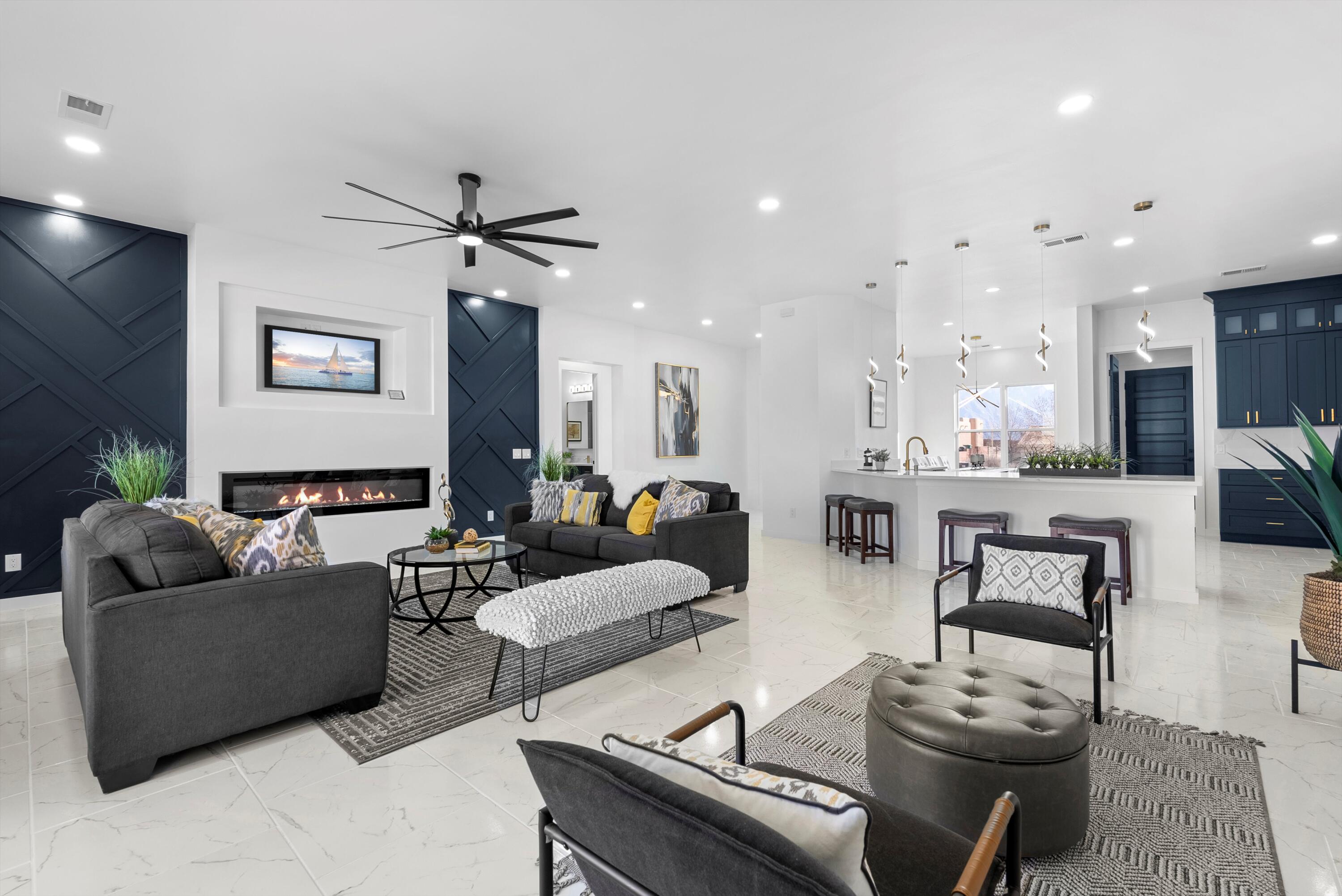 1541 Monterrey Road NE