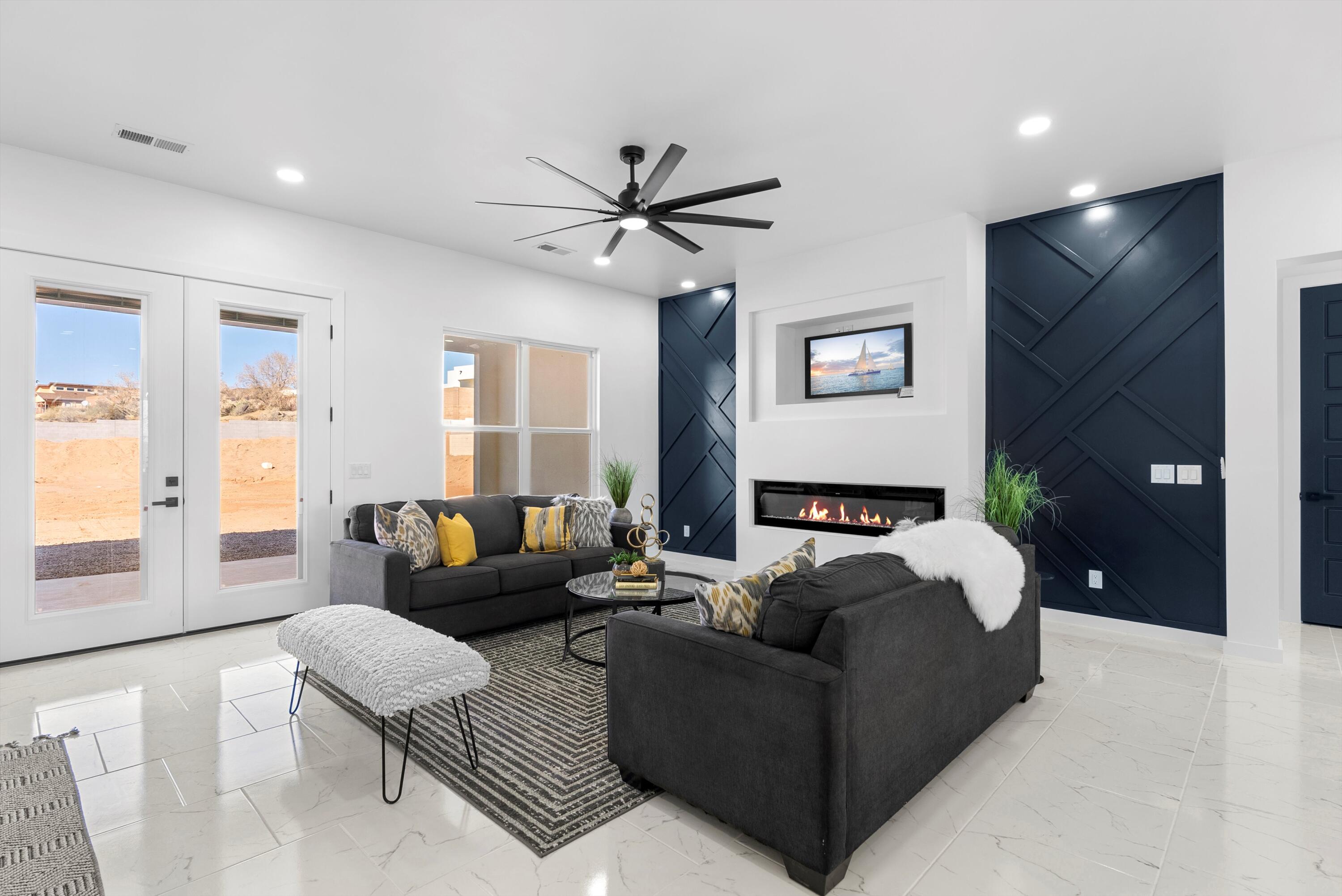 1541 Monterrey Road NE