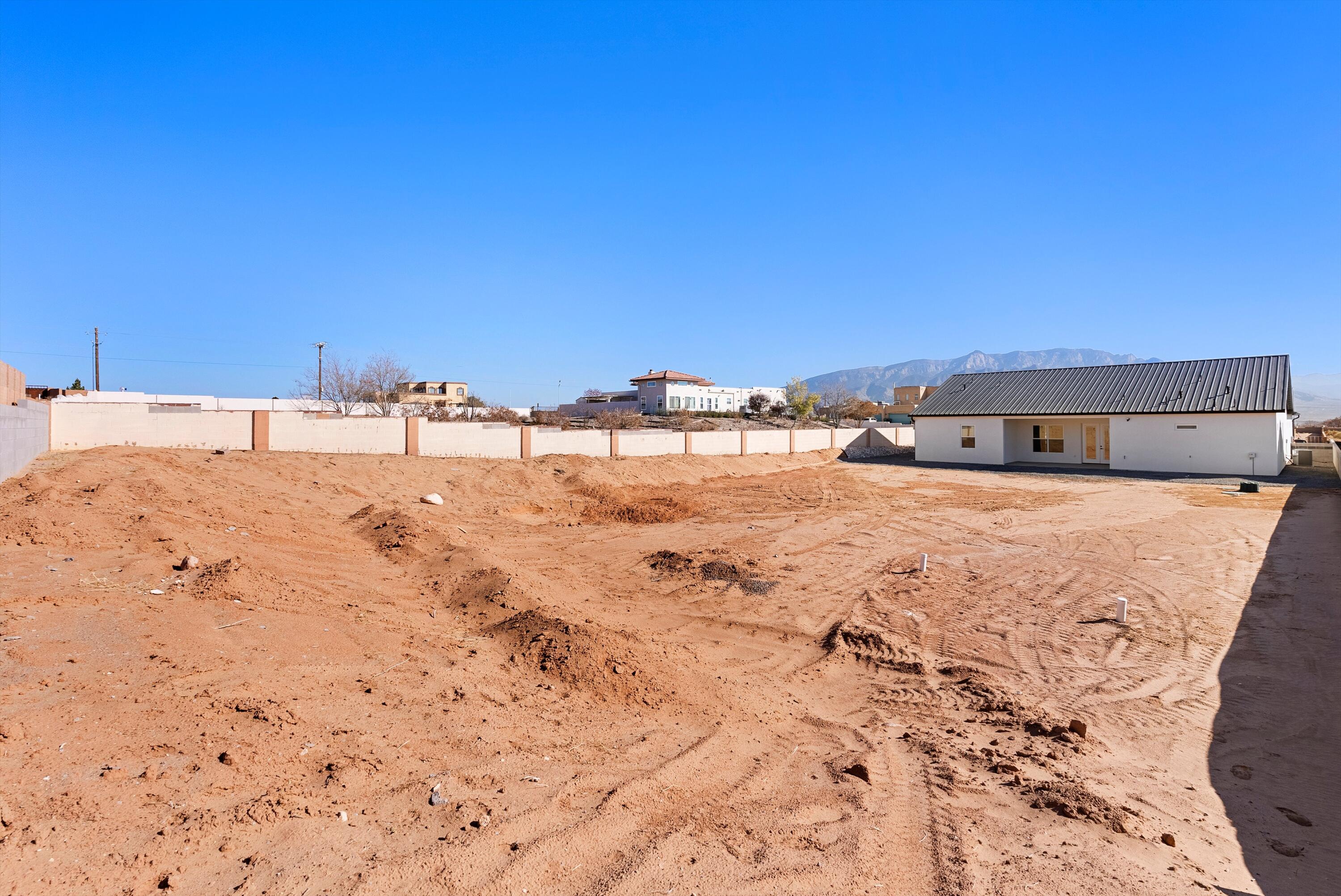 1541 Monterrey Road NE