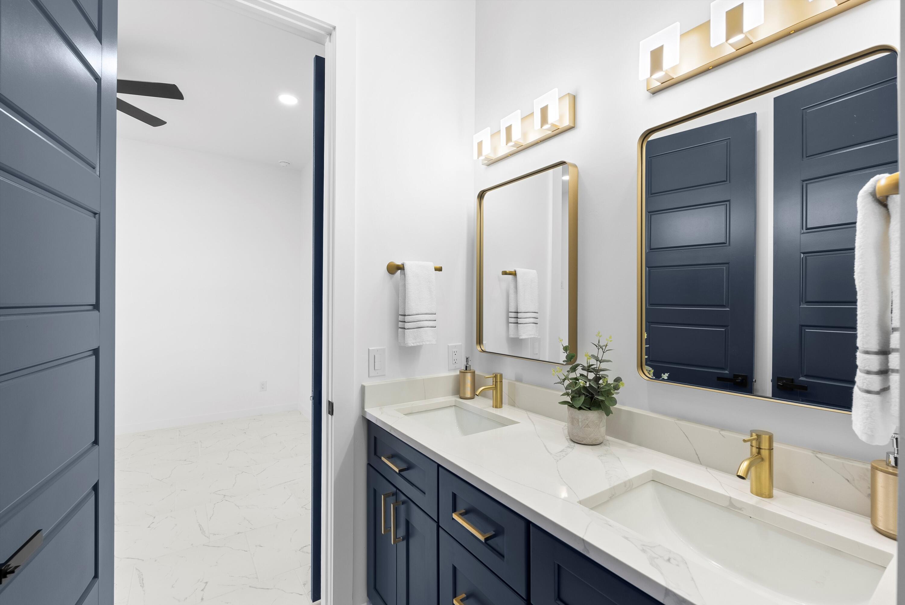 1541 Monterrey Road NE