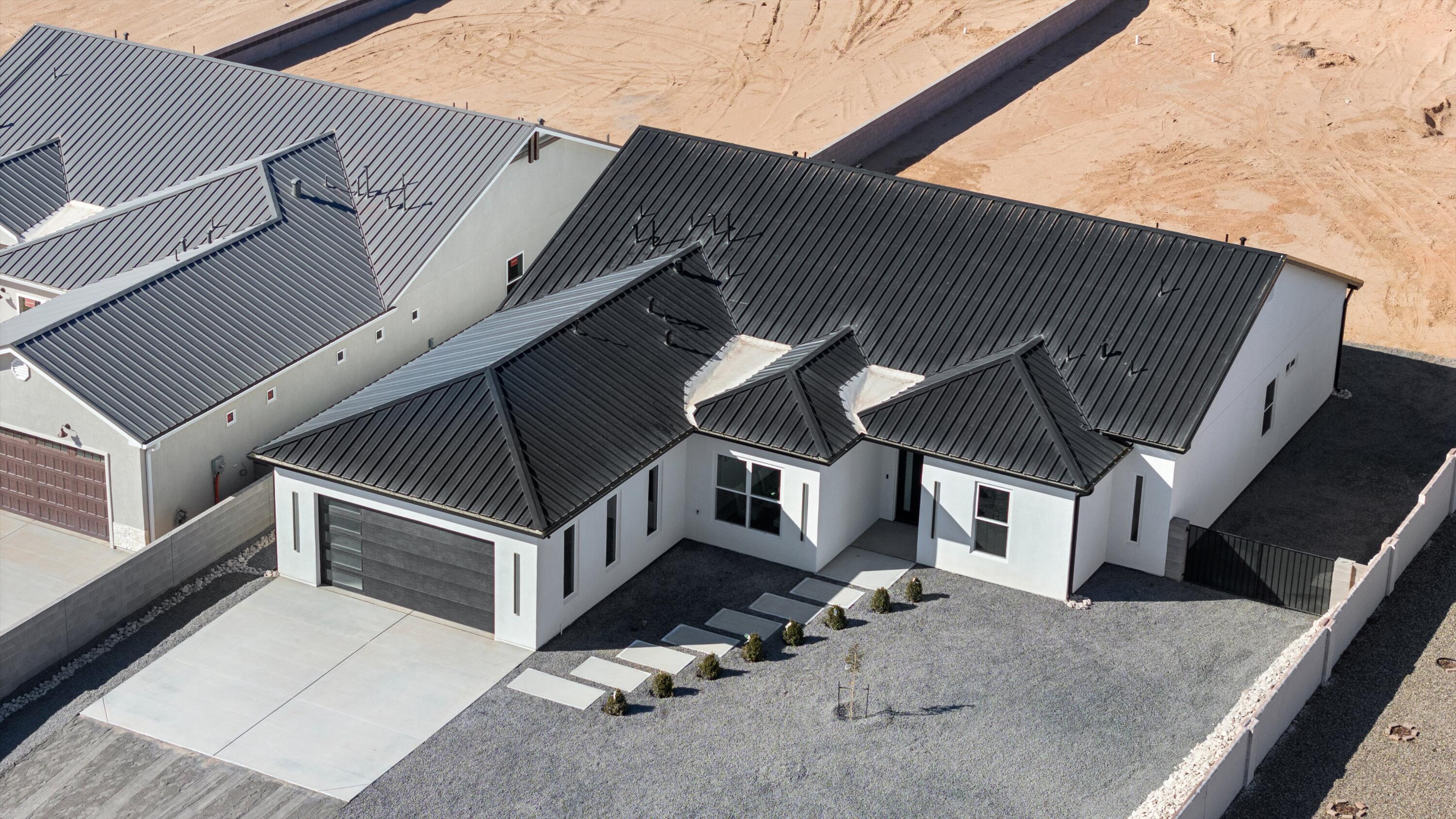 1541 Monterrey Road NE