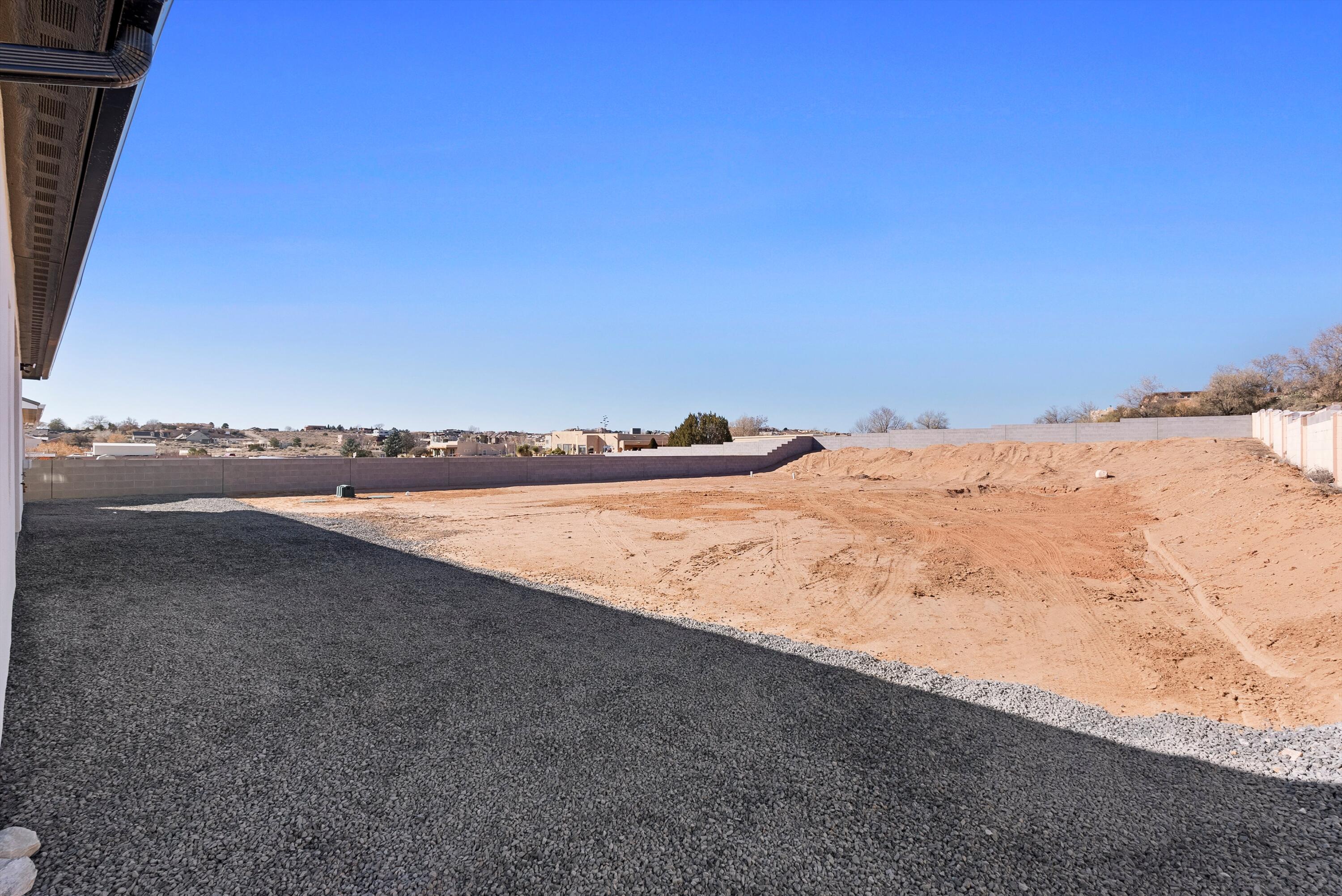 1541 Monterrey Road NE