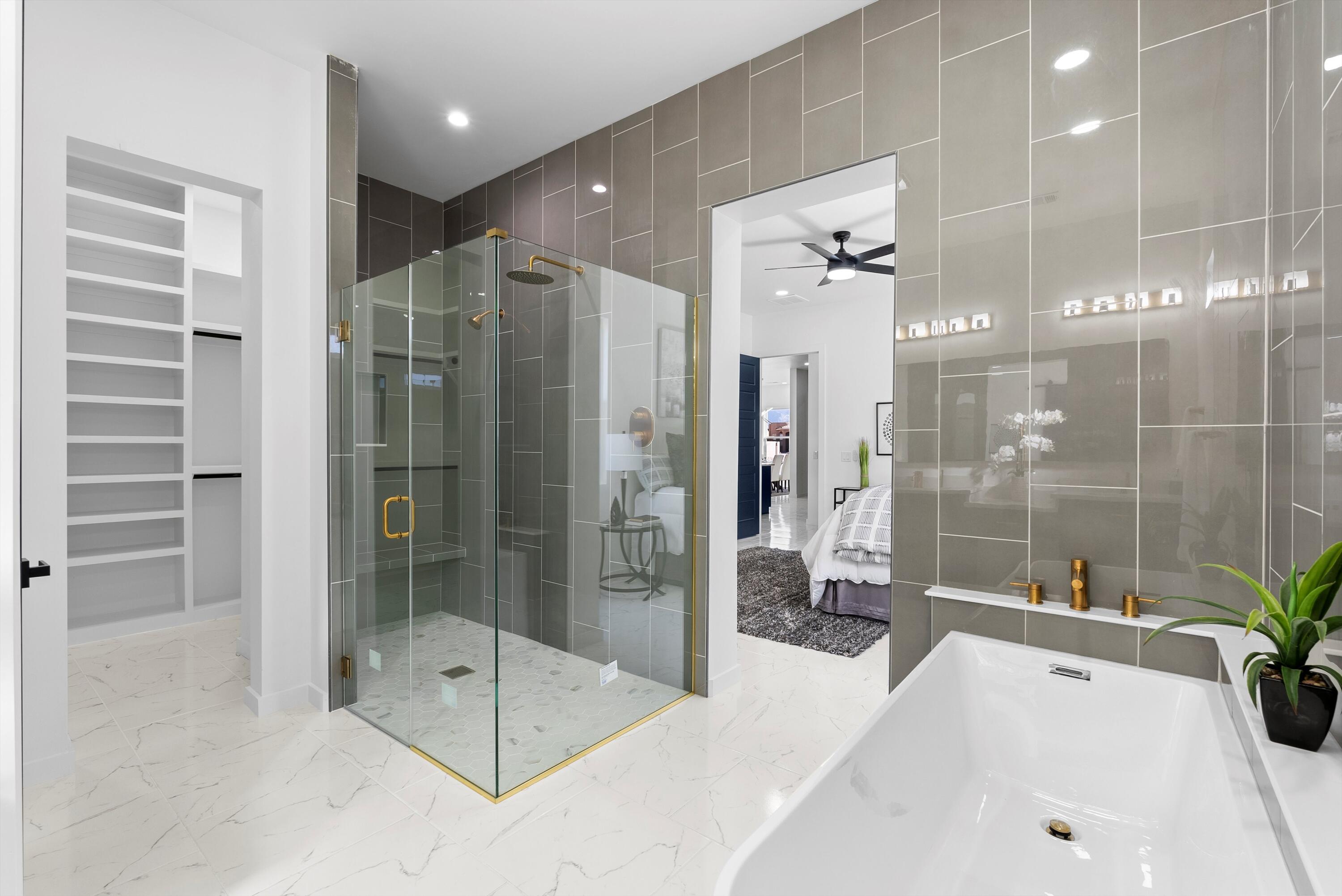 1541 Monterrey Road NE