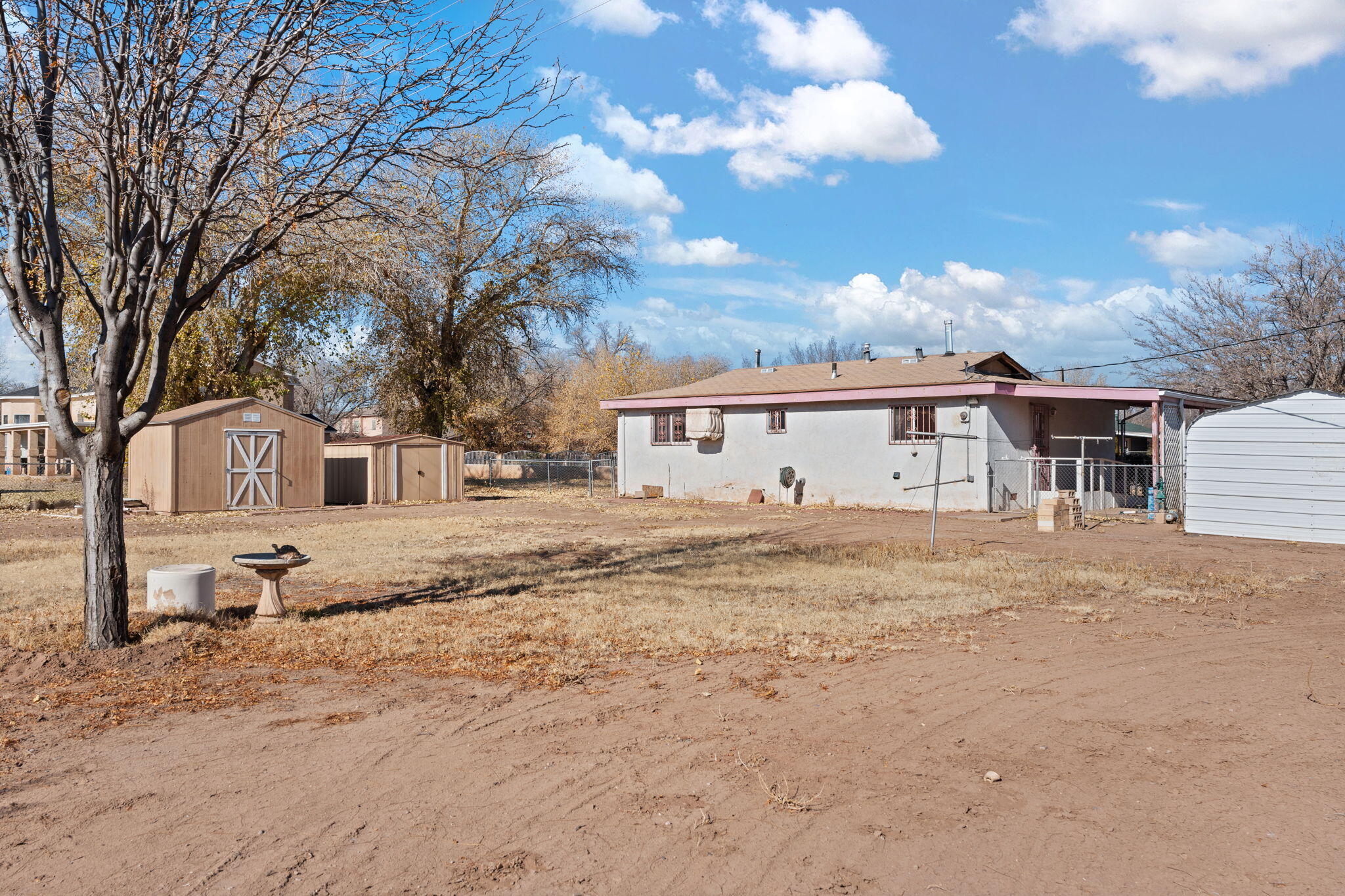 2122 RAVEN Lane SW