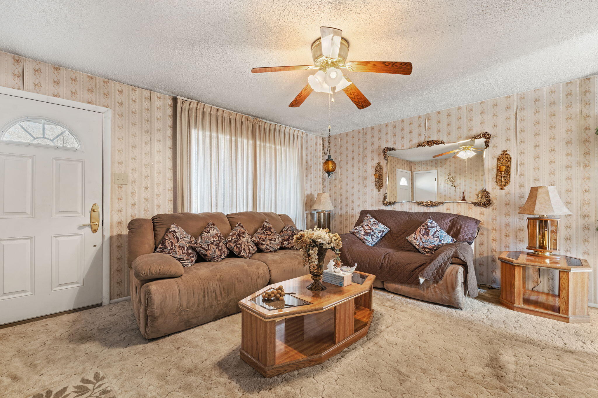 2122 RAVEN Lane SW