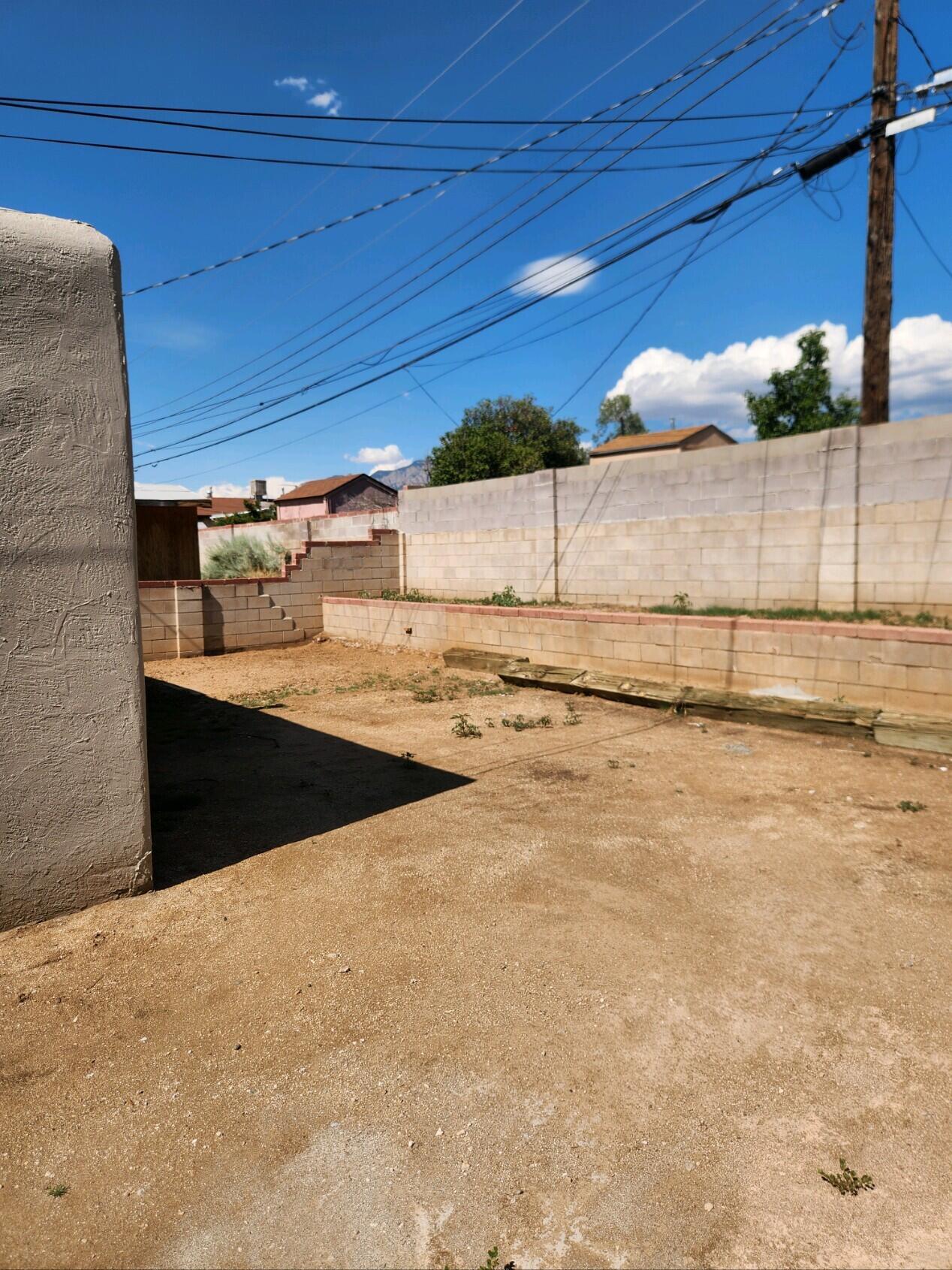 2704 MARY ELLEN Street NE