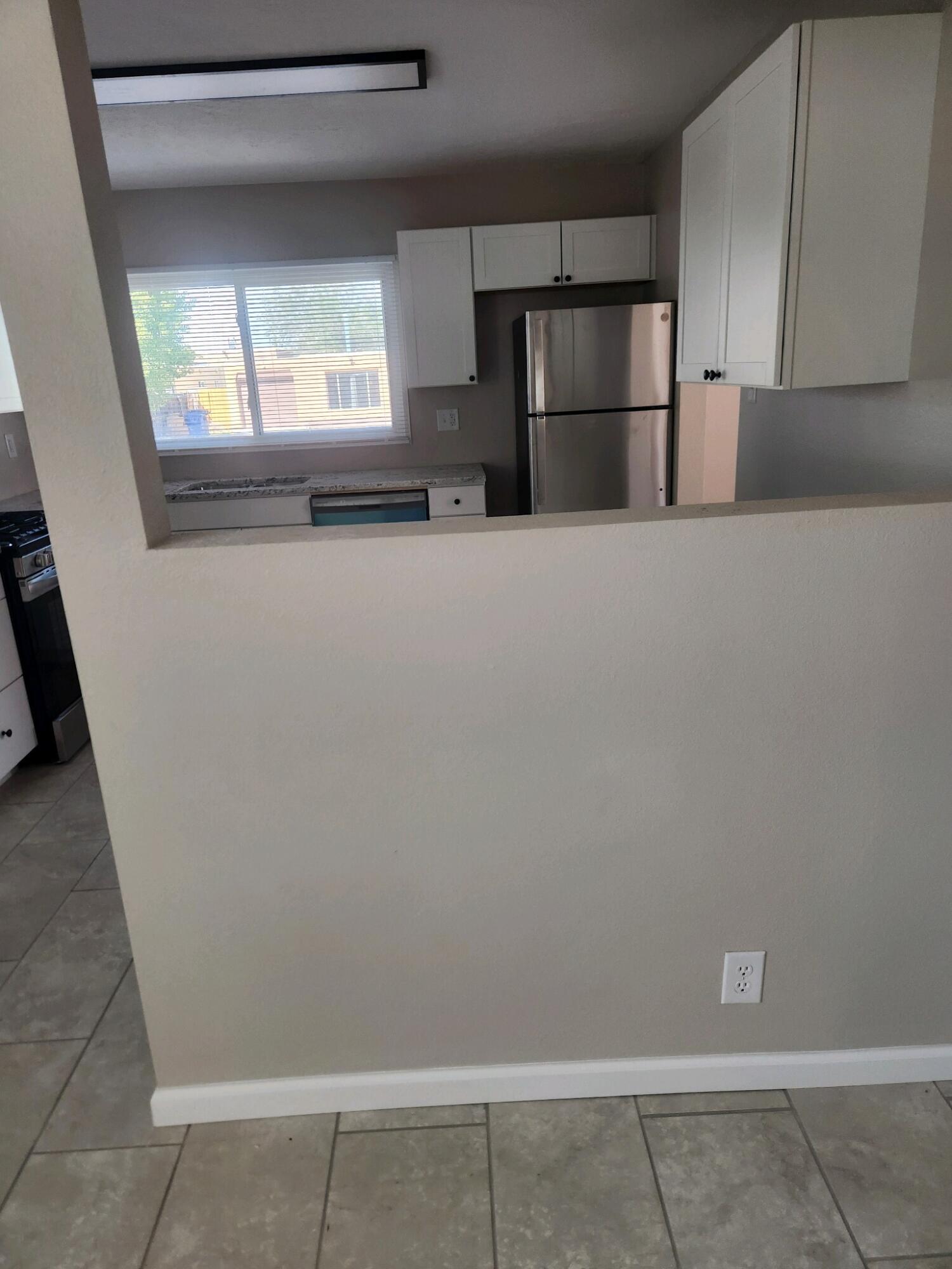 2704 MARY ELLEN Street NE