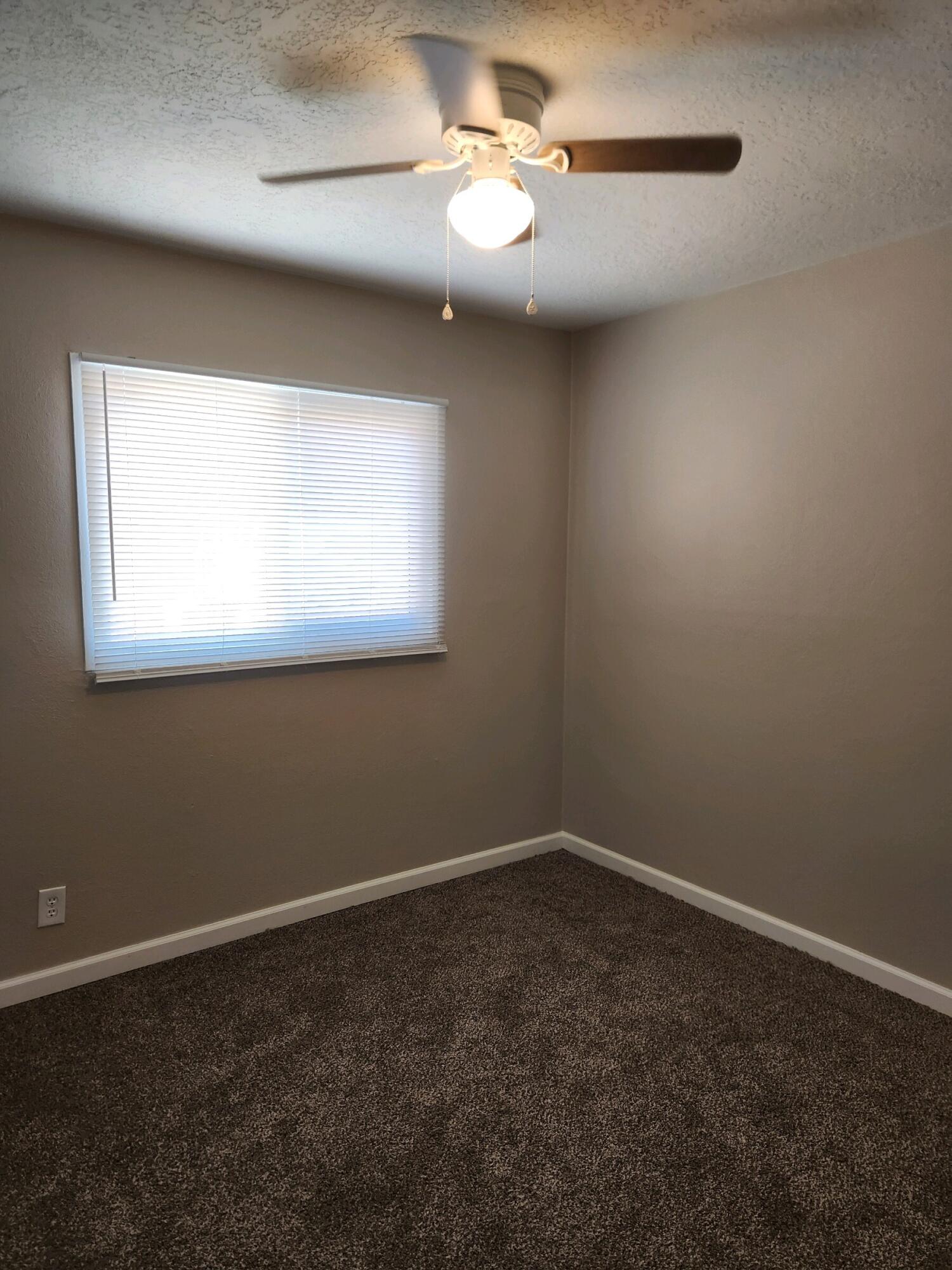 2704 MARY ELLEN Street NE