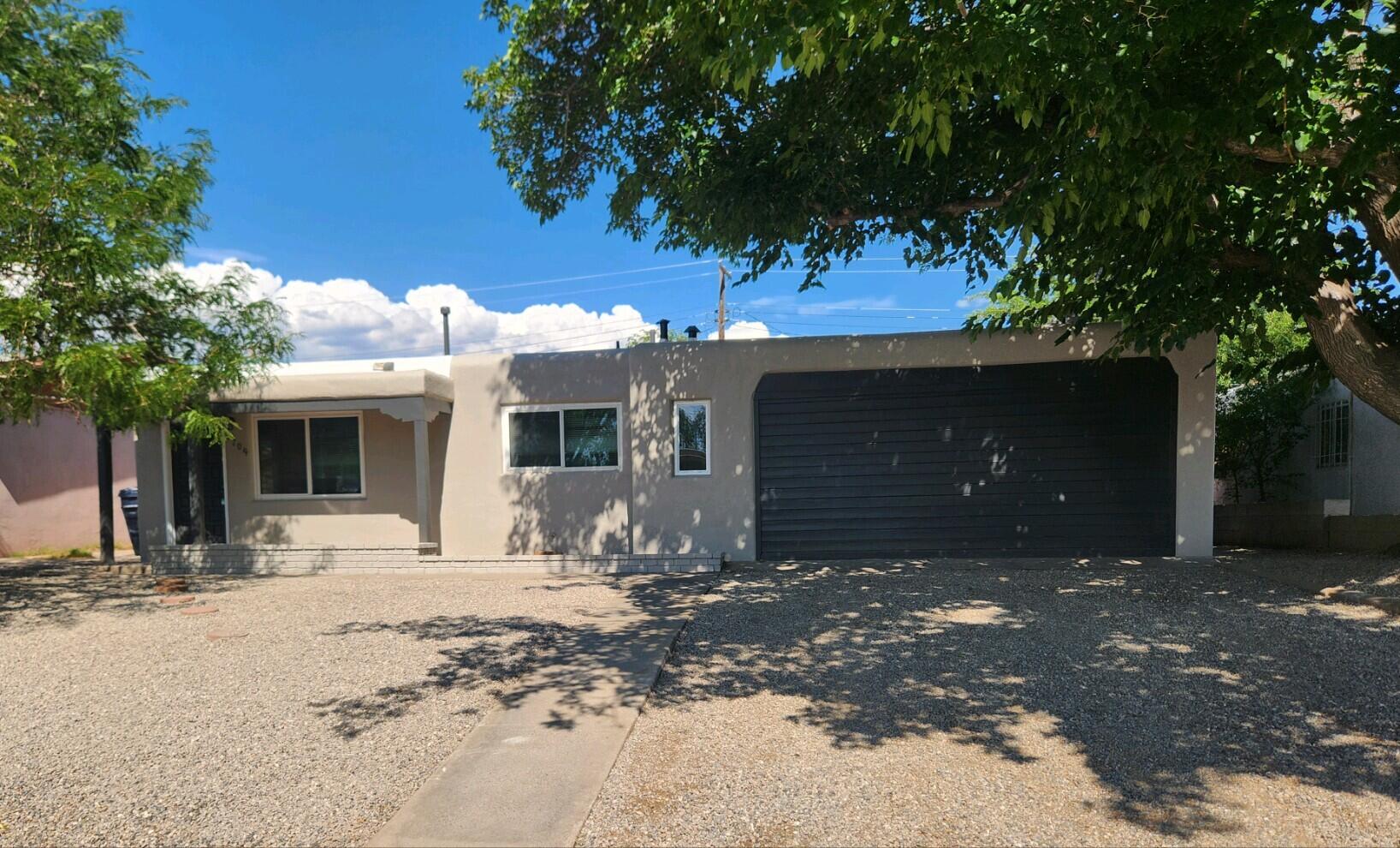 2704 MARY ELLEN Street NE