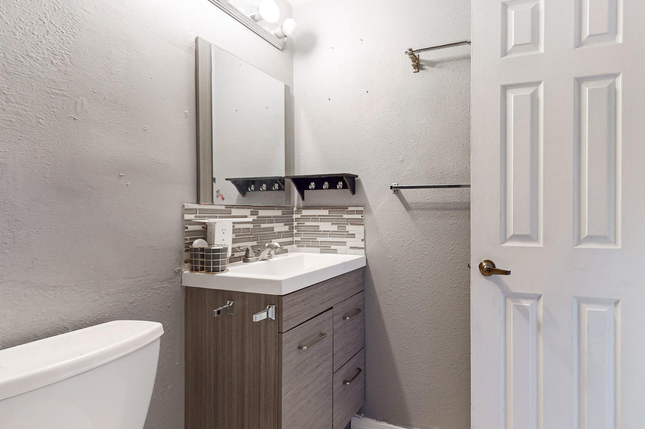 309 Garcia Street NE