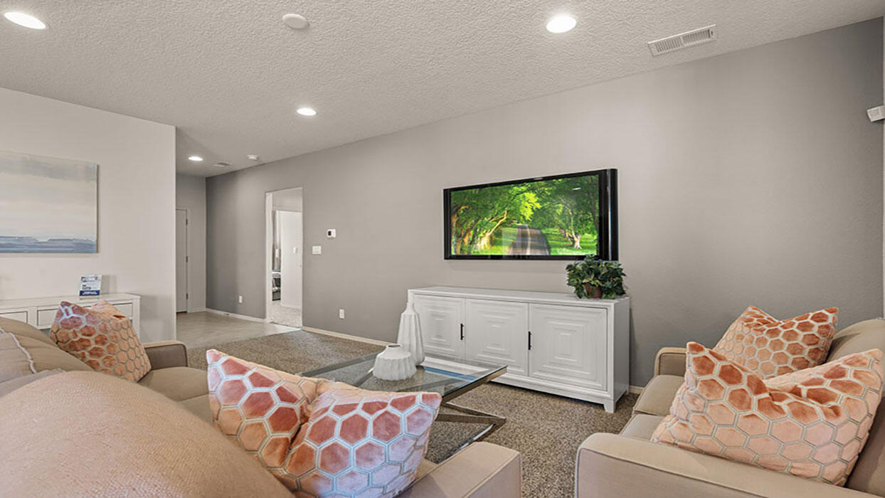 4107 Silver Springs Road NE