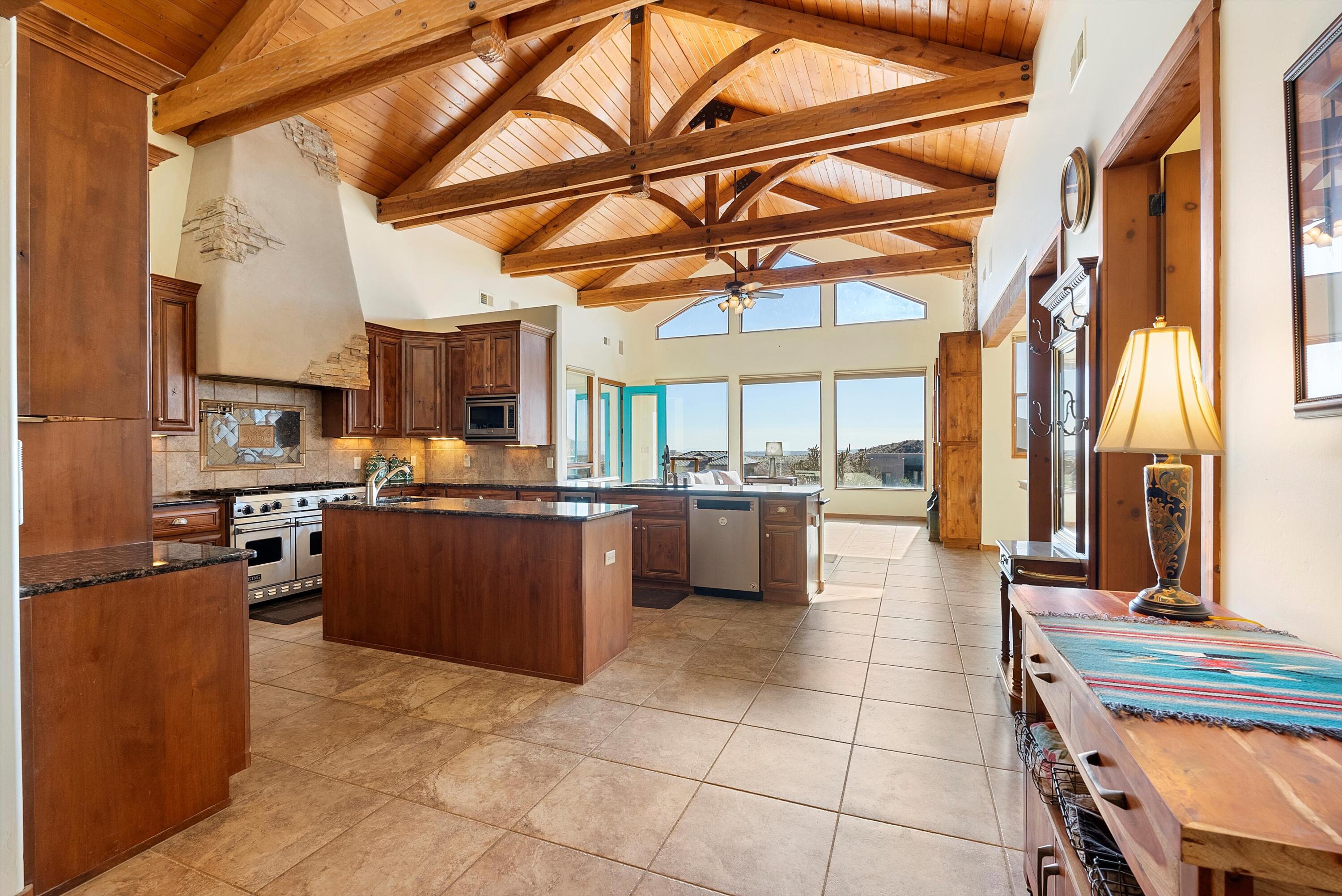 5517 BARRANCA OVERLOOK Court NE