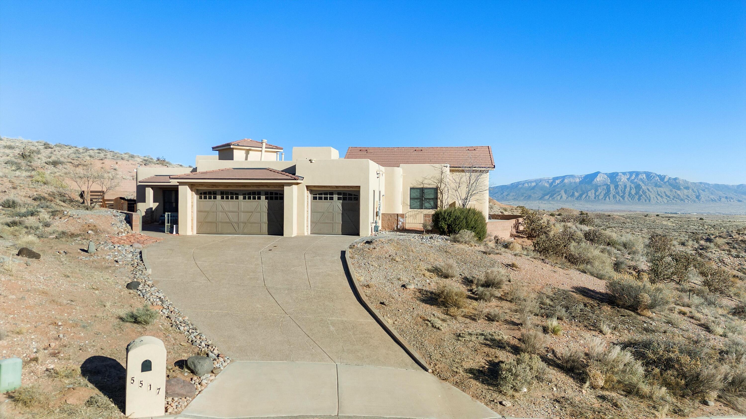 5517 BARRANCA OVERLOOK Court NE